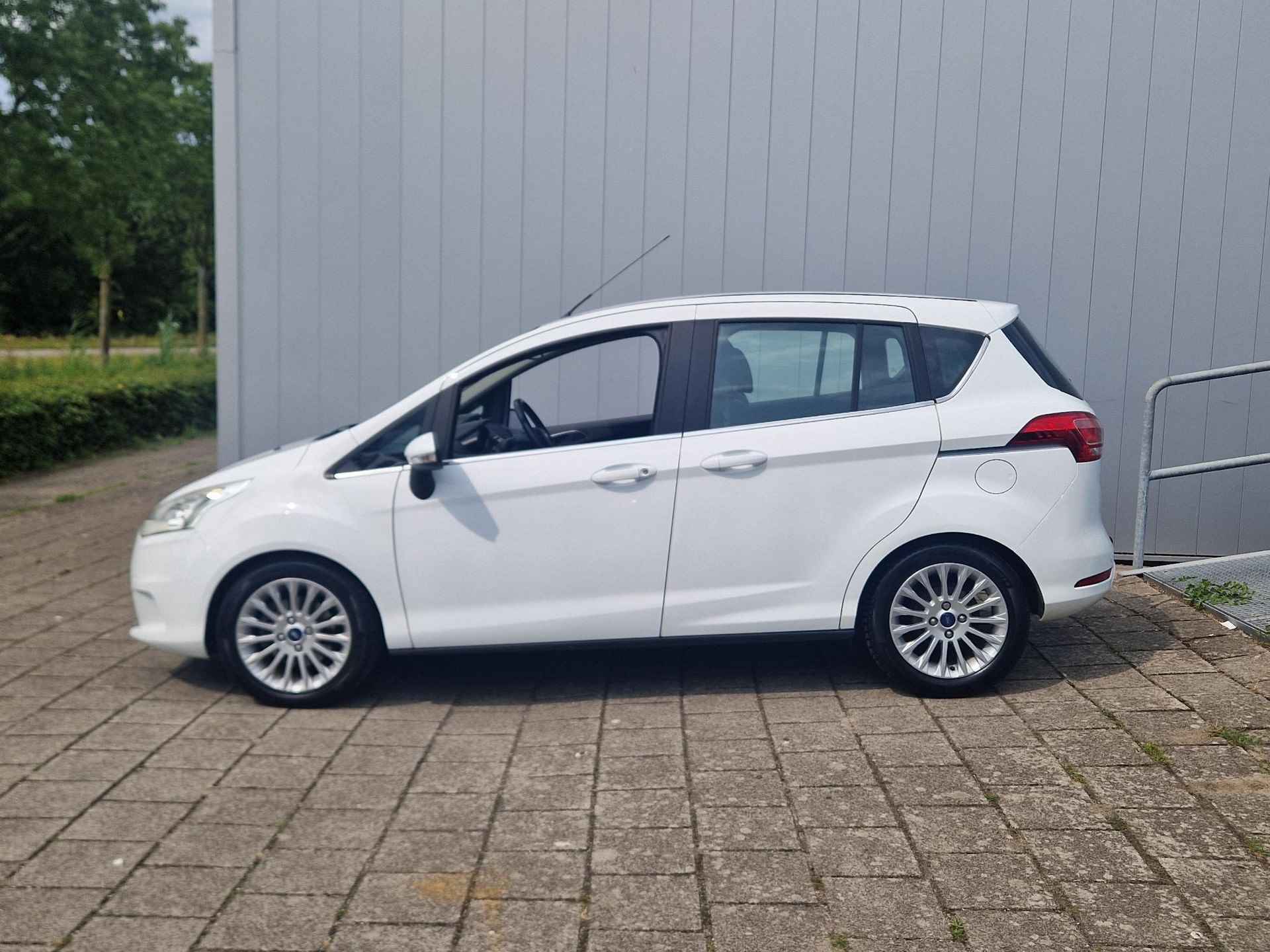 Ford B-Max 1.0 EcoBoost Titanium - 2/19