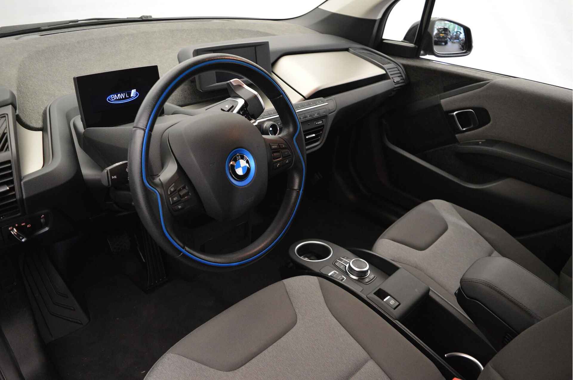 BMW i3 120Ah / Cruise Control / Airconditioning / Multifunctioneel stuurwiel / Navigatie - 5/21