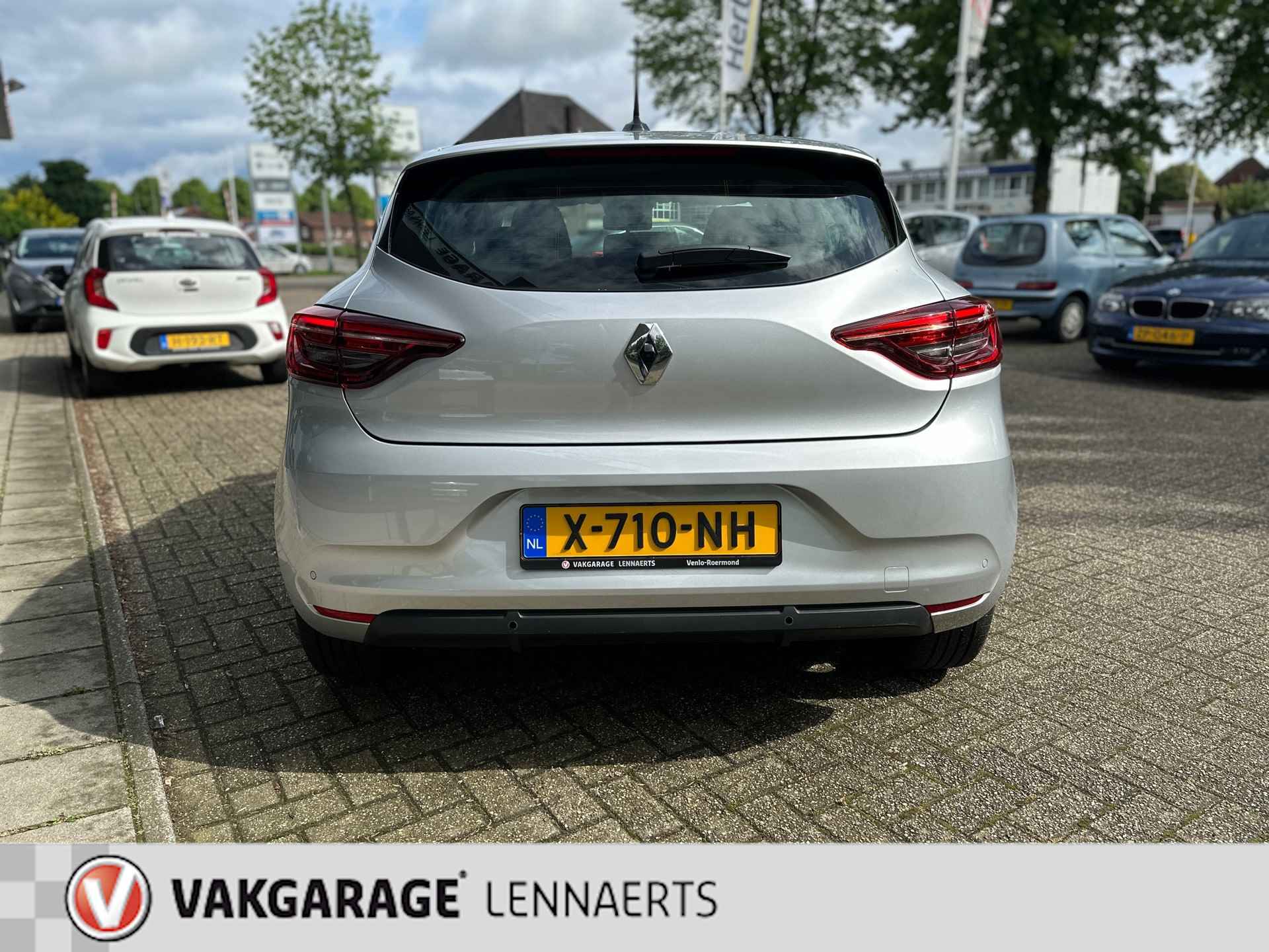 Renault Clio 1.6 E-Tech Hybrid 140 Intens Automaat, Rijklaarprijs / 12 mnd garantie - 11/34