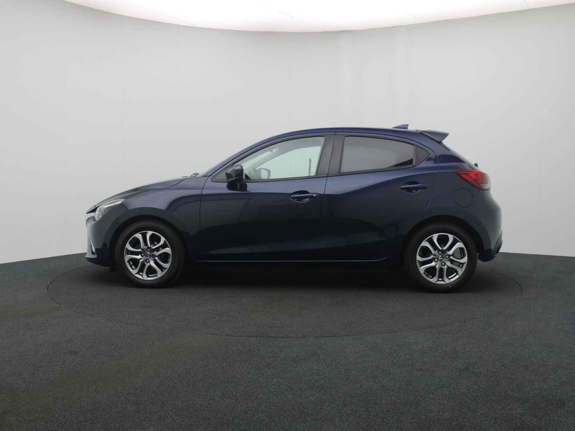 Mazda 2 1.5 Skyactiv-G GT-Luxury met sportuitlaat en dakspoiler : volledig onderhouden - 3/47