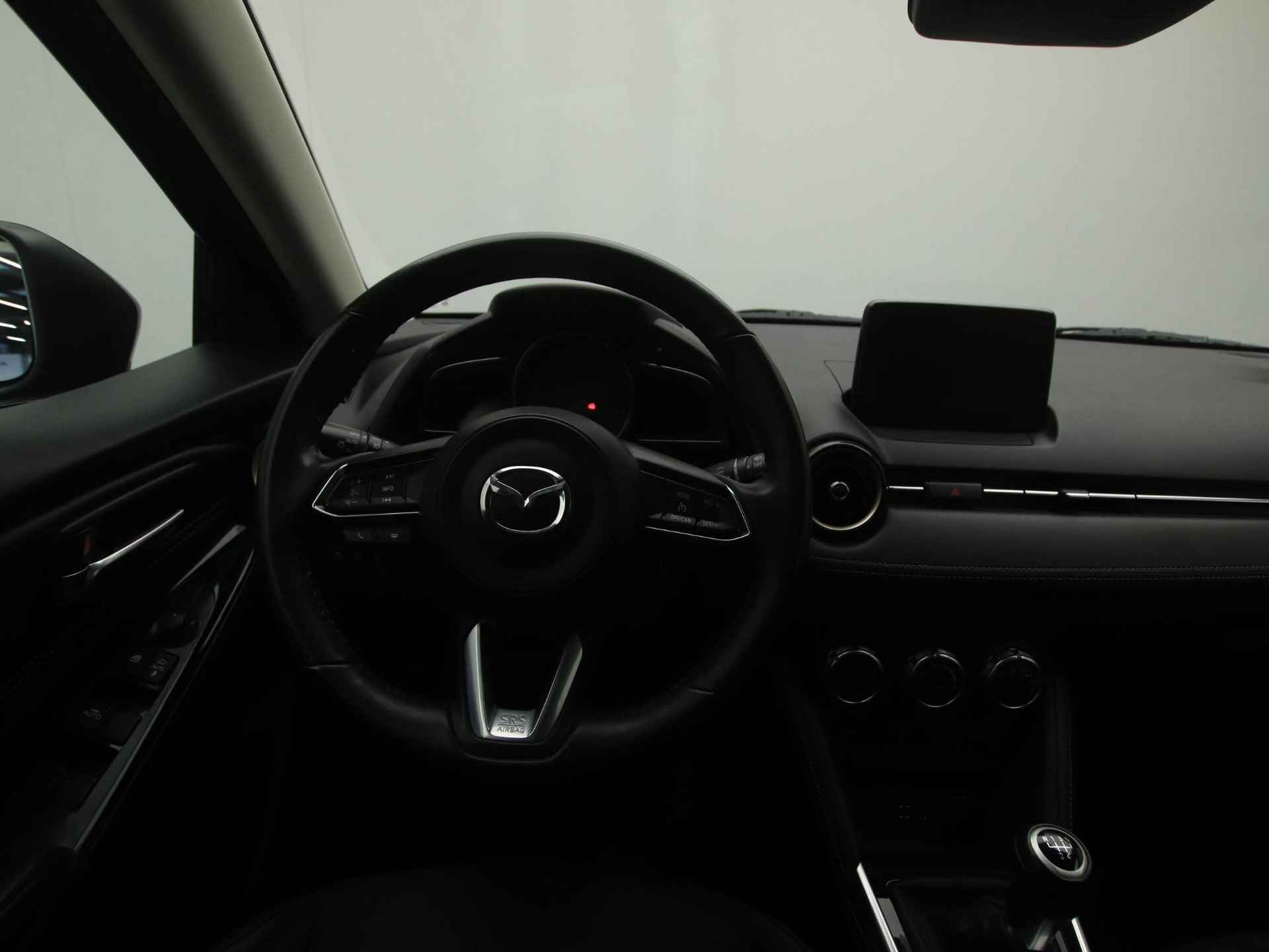 Mazda 2 1.5 Skyactiv-G GT-Luxury met sportuitlaat en dakspoiler : volledig onderhouden - 22/47