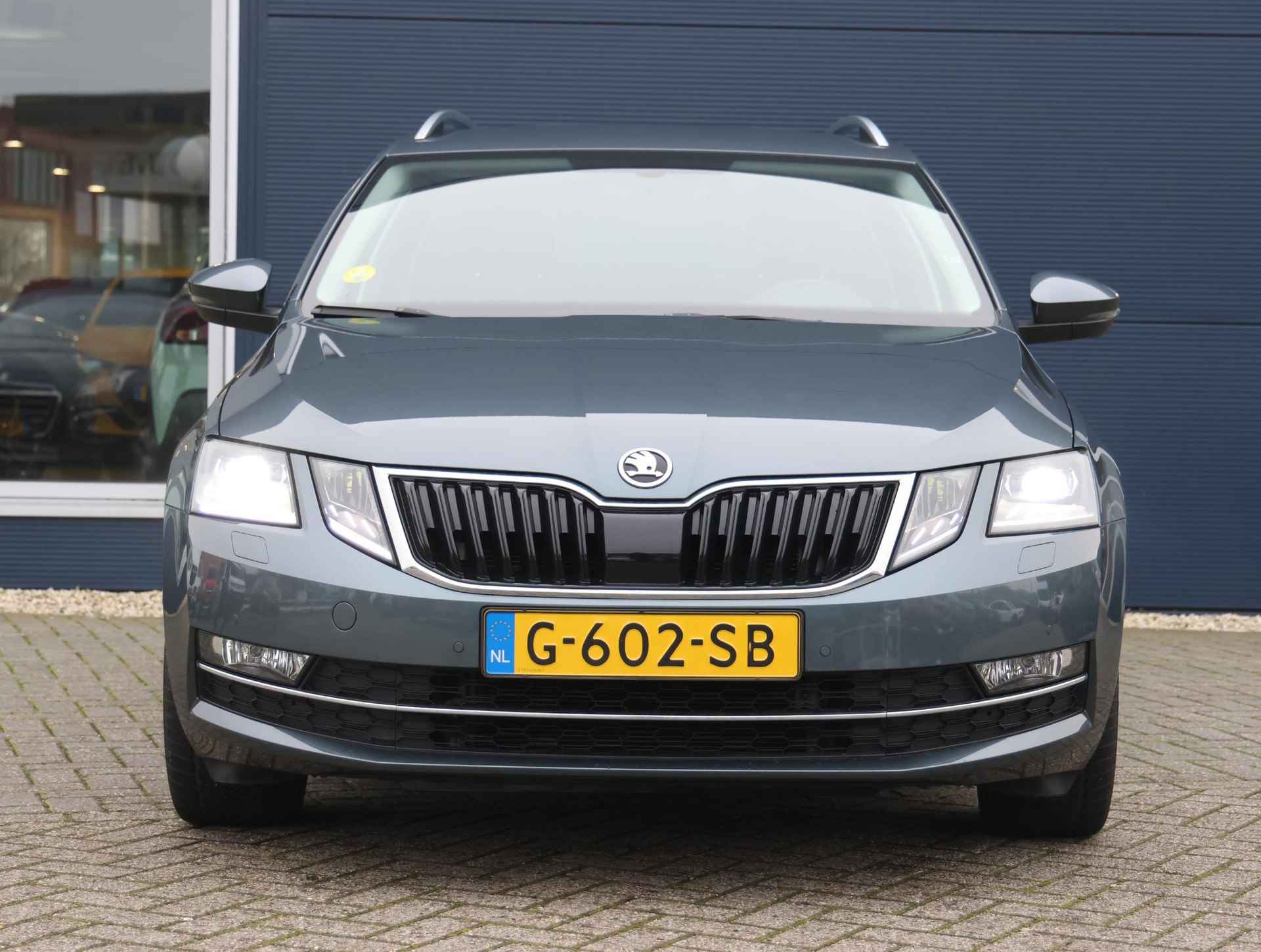 Skoda Octavia Combi 120pk TDI Style | 1ste eigenaar | Trekhaak / 1500KG Trekgewicht | LEER | LED | Virtual Cockpit - 9/46