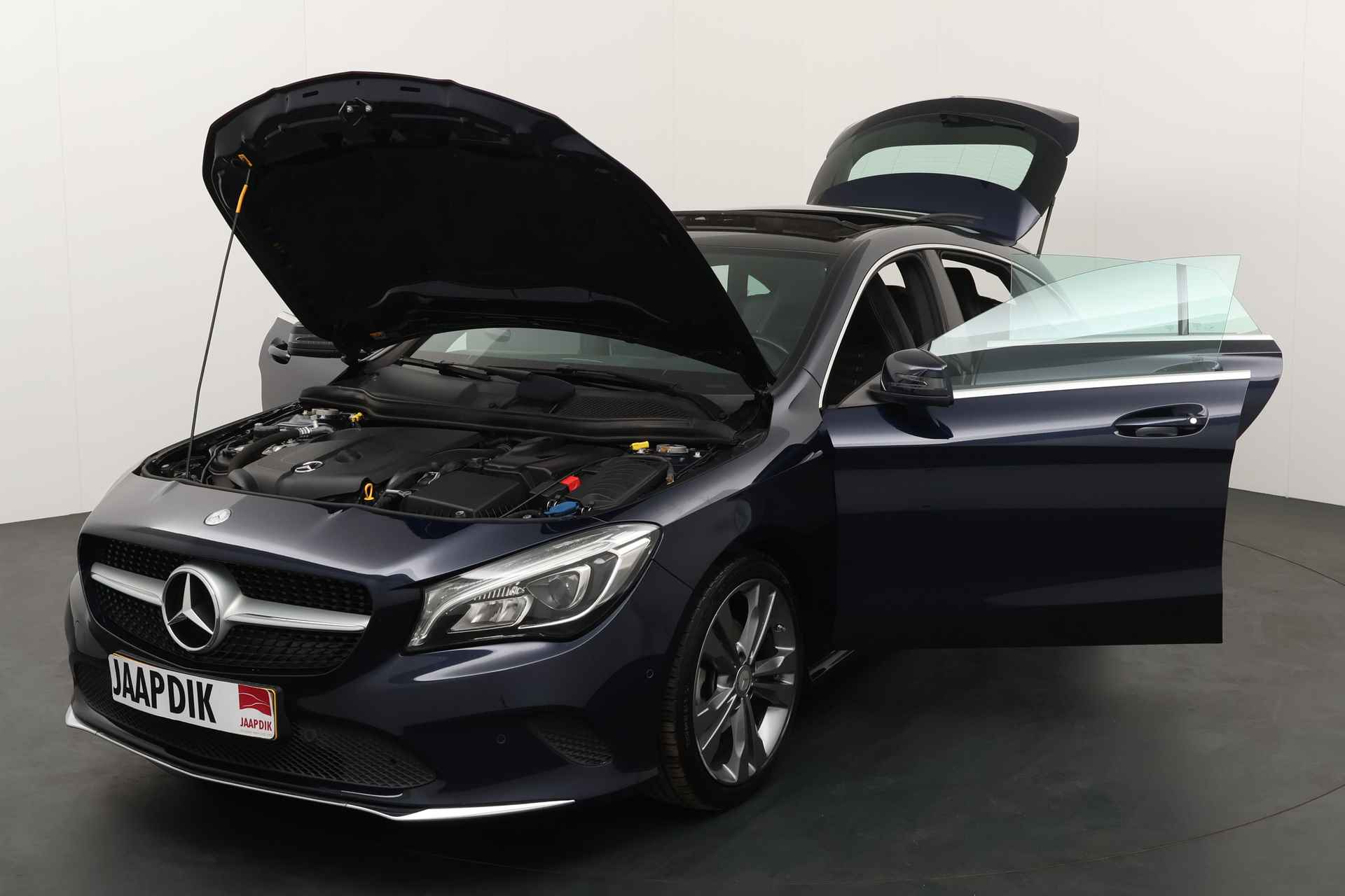 Mercedes-Benz CLA-Klasse Shooting Brake BWJ 2016 200 d 136 PK Lease Edition Plus AUTOMAAT / FULL LED / SCHUIF PANODAK / NAVI / CLIMA / CRUISE / PDC / LMV / LICHT & REGEN SENSOR - 9/34