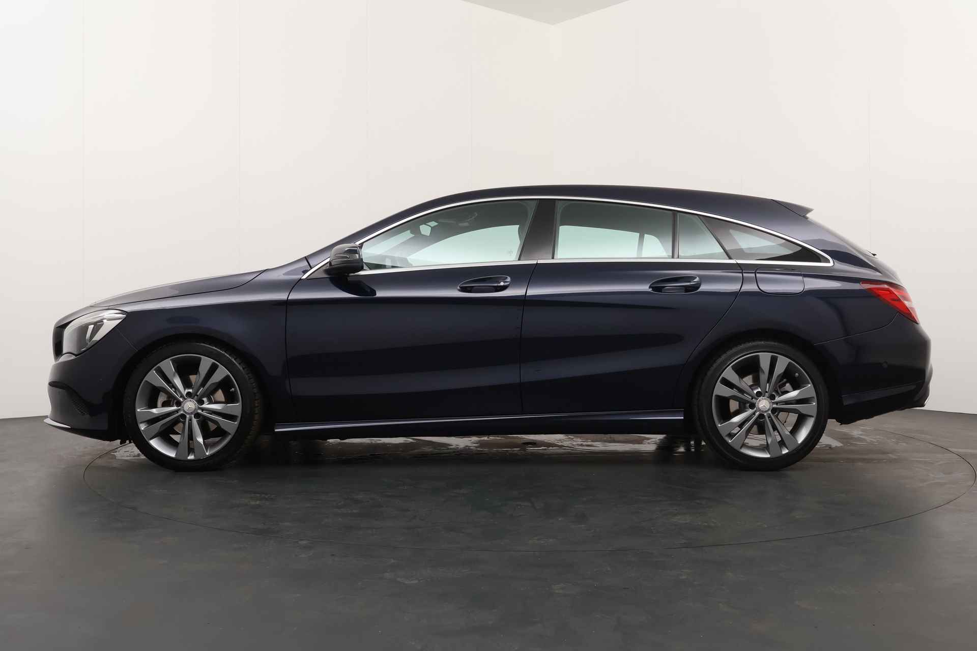 Mercedes-Benz CLA-Klasse Shooting Brake BWJ 2016 200 d 136 PK Lease Edition Plus AUTOMAAT / FULL LED / SCHUIF PANODAK / NAVI / CLIMA / CRUISE / PDC / LMV / LICHT & REGEN SENSOR - 15/34