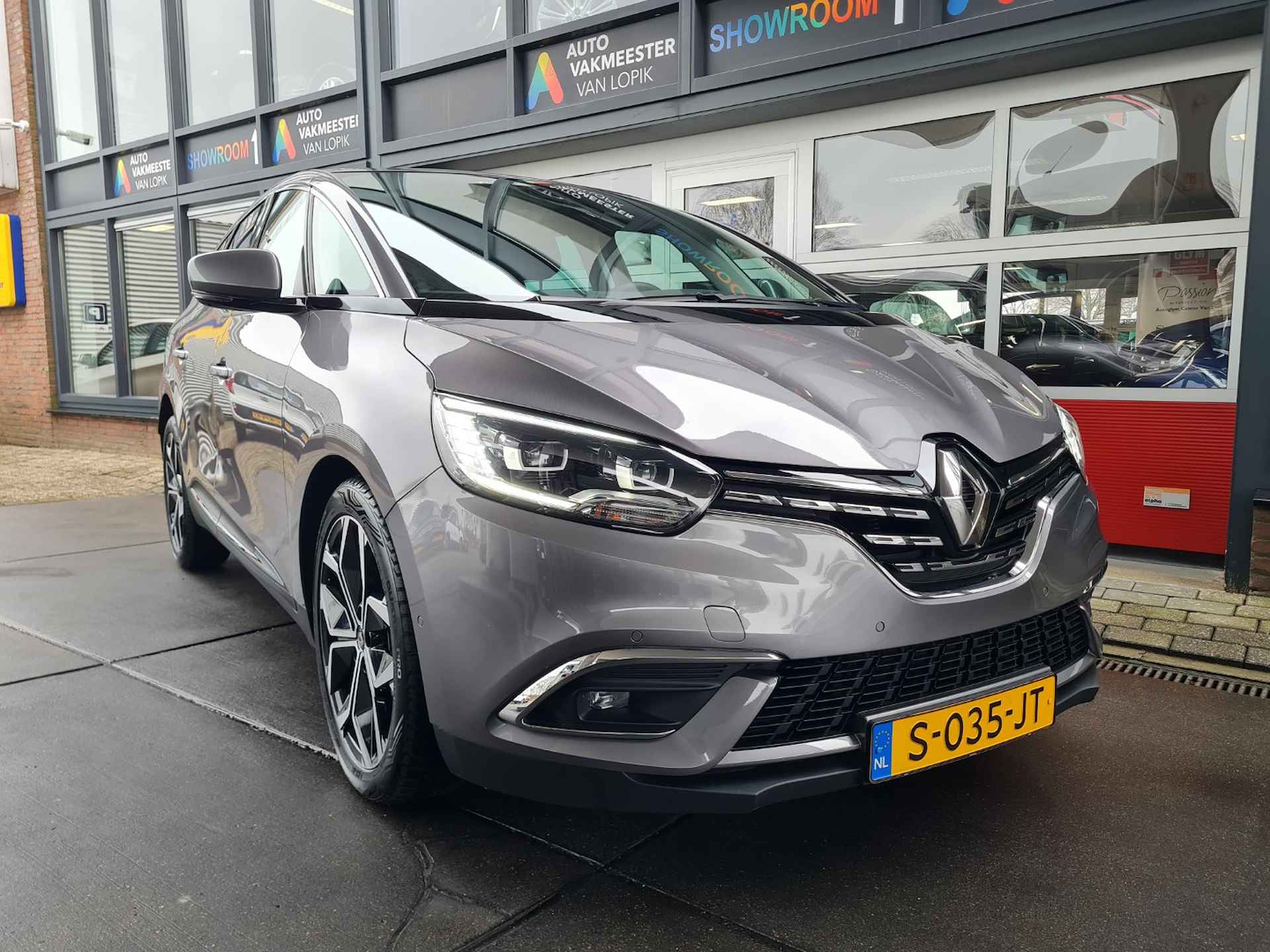 RENAULT Grand Scénic 1.3 TCe 140pk 7 pers. Techno All-in prijs + 12 Mnd garantie. - 9/59