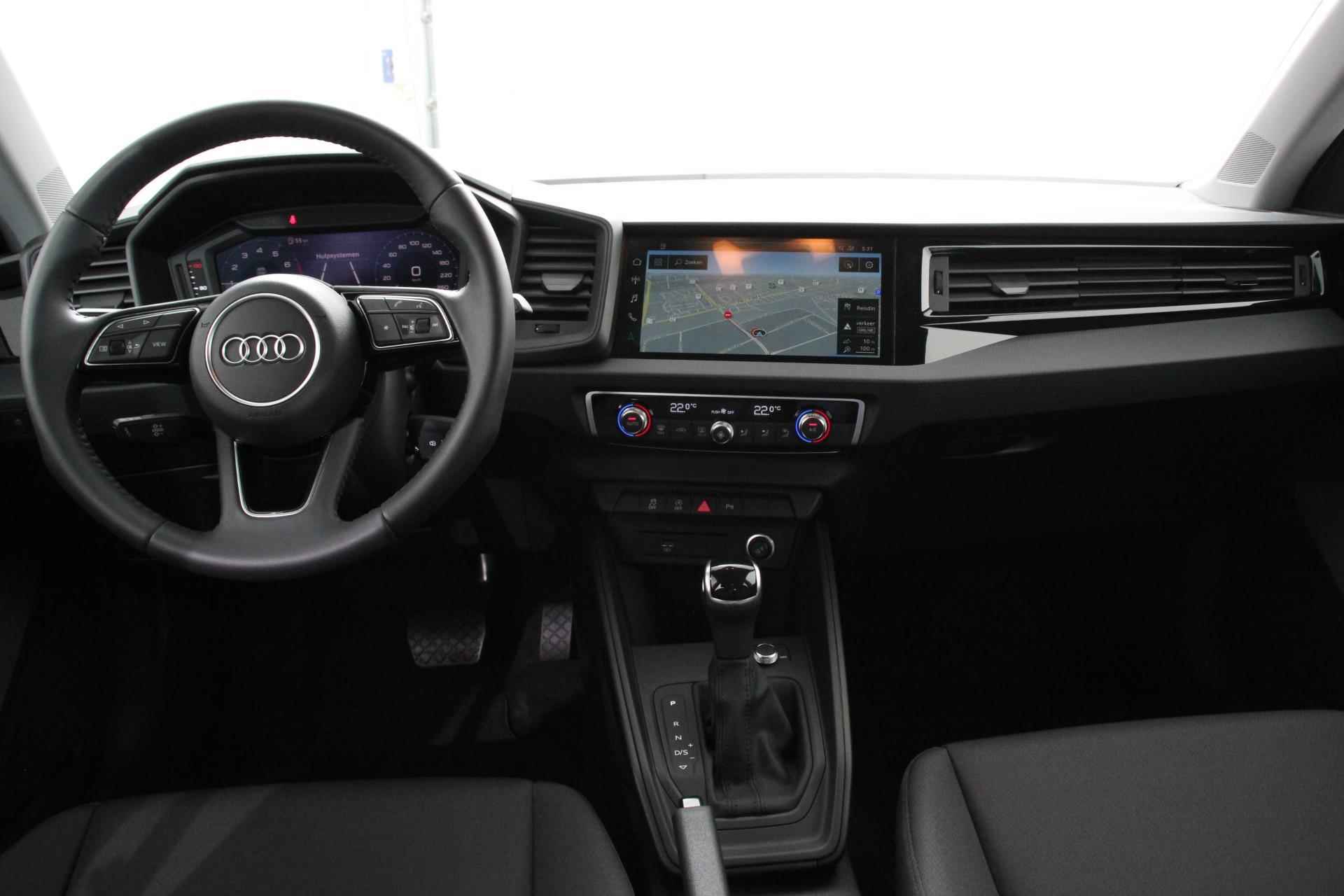 Audi A1 Sportback 25 TFSI Pro Line S-Tronic | Virtual Cockpit | Navigatie | Climate Control | Parkeersensoren | Cruise control | Lichtmetalen velgen - 10/34