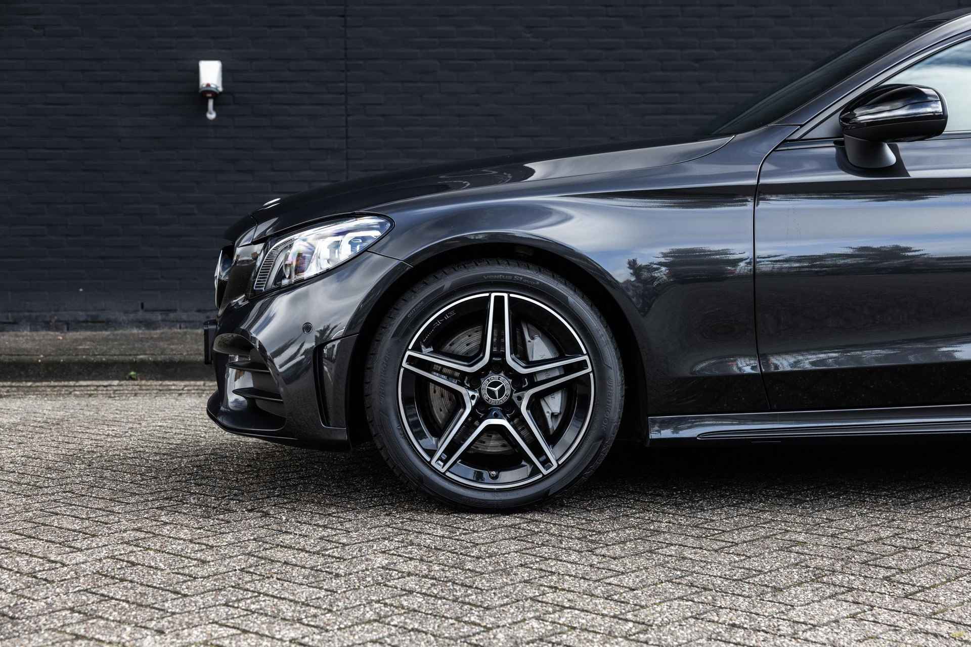 Mercedes-Benz C-klasse Coupé 300 AMG NIGHT | Premium | Apple Carplay | Trekhaak | MultiBeam LED | Sfeerverlichting | - 6/51