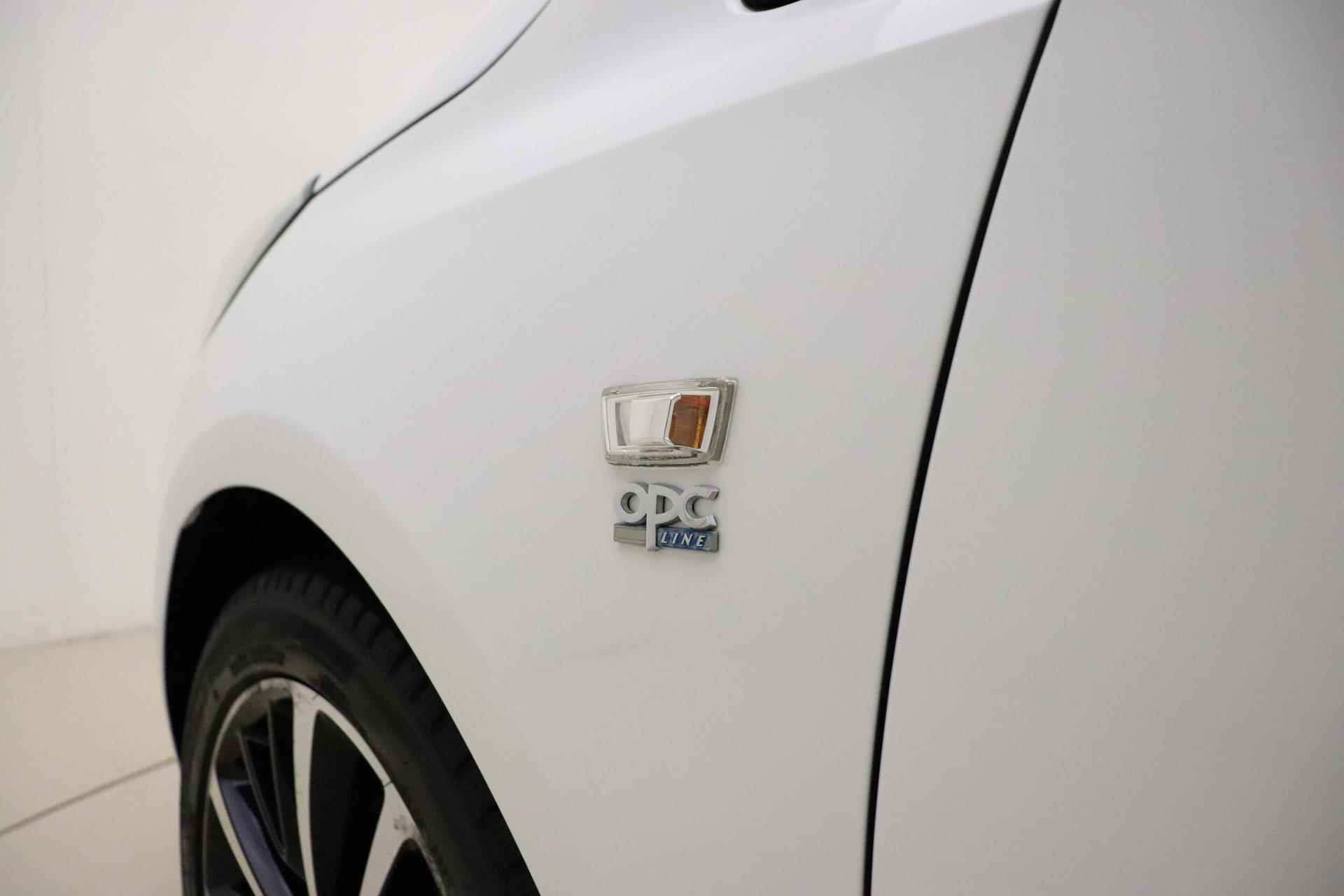 Opel Corsa 1.0 Turbo Color Edition | OPC Line pakket | Airco | Lichtmetalen velgen | Zwart dak | Parkeersensoren | Cruise control | Sportief - 18/35