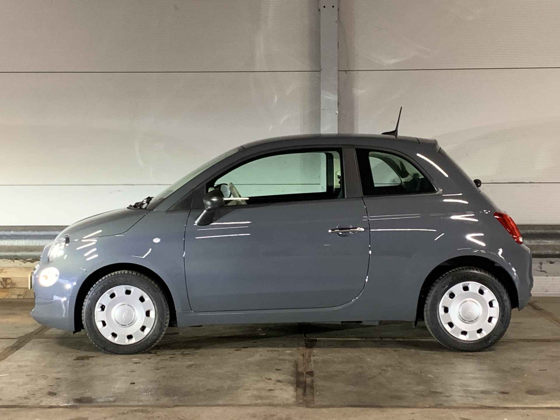 Fiat 500 1.0 Hybrid Cult - 2/29