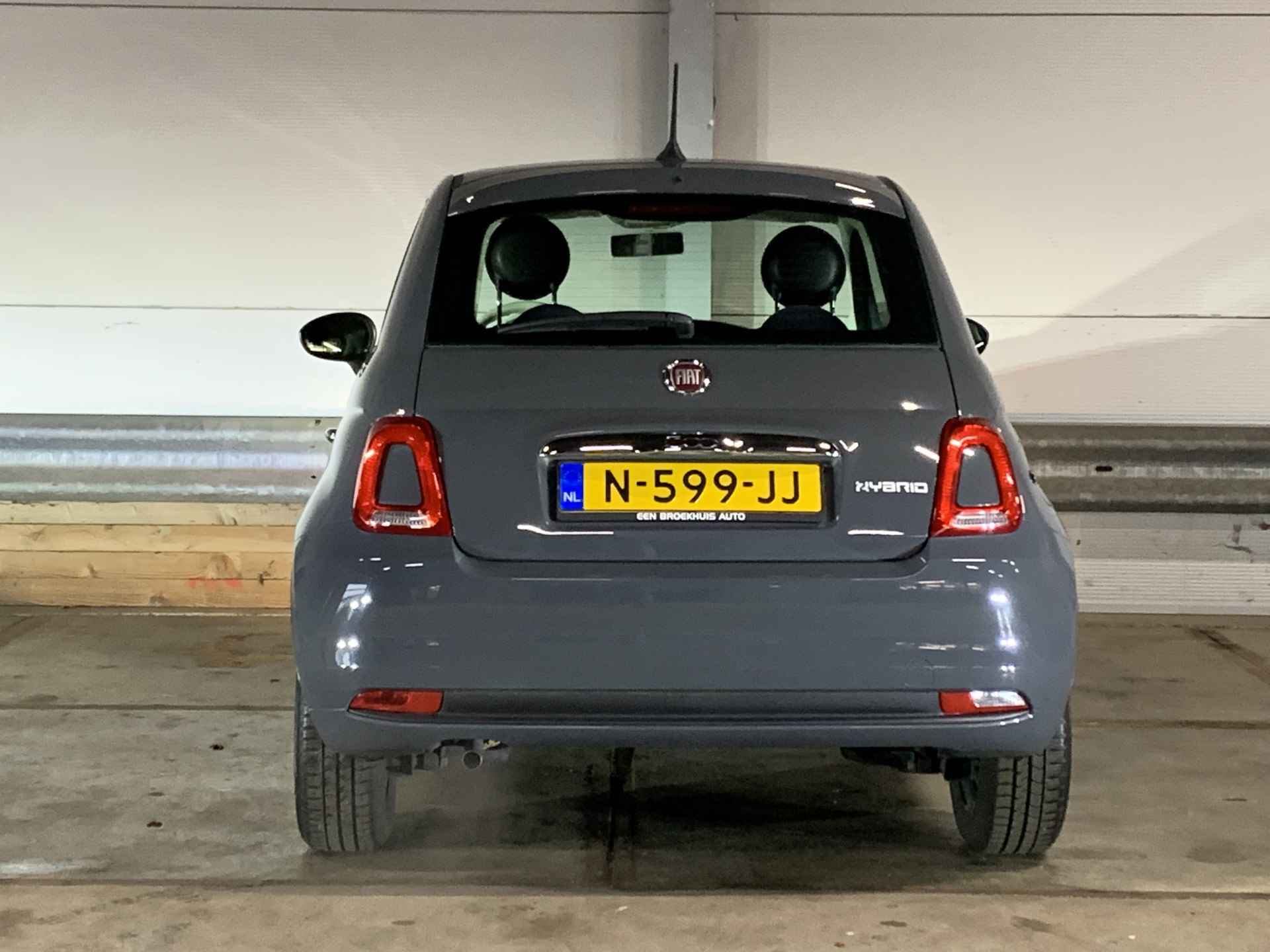 Fiat 500 1.0 Hybrid Cult - 4/29