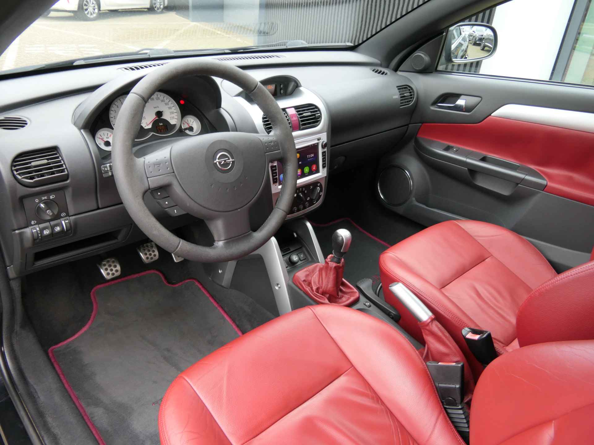 Opel Tigra TwinTop 1.8 16V 125pk Temptation | Leder | Windscherm | 17'' LMV - 3/23