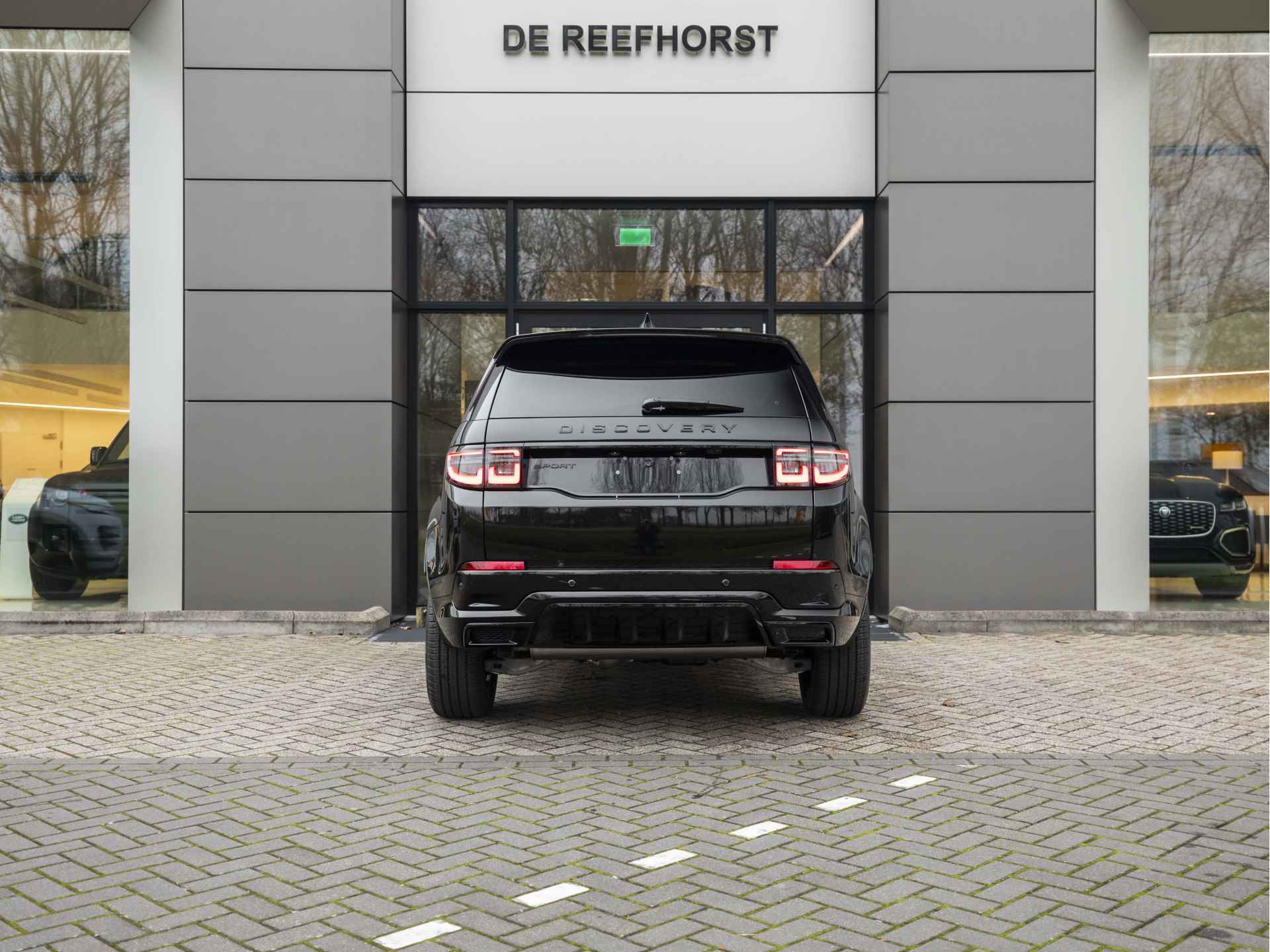 Land Rover Discovery Sport P270e PHEV Dynamic SE | Elektrische trekhaak| Meridian Surround Audio | Rode Remklauwen - 15/54