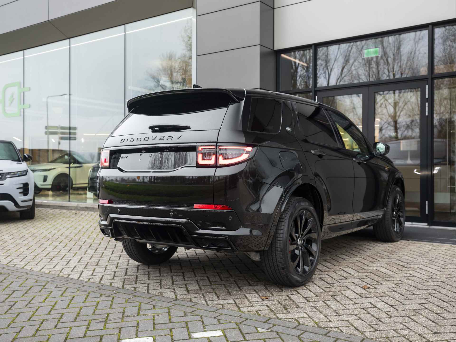 Land Rover Discovery Sport P270e PHEV Dynamic SE | Elektrische trekhaak| Meridian Surround Audio | Rode Remklauwen - 16/54