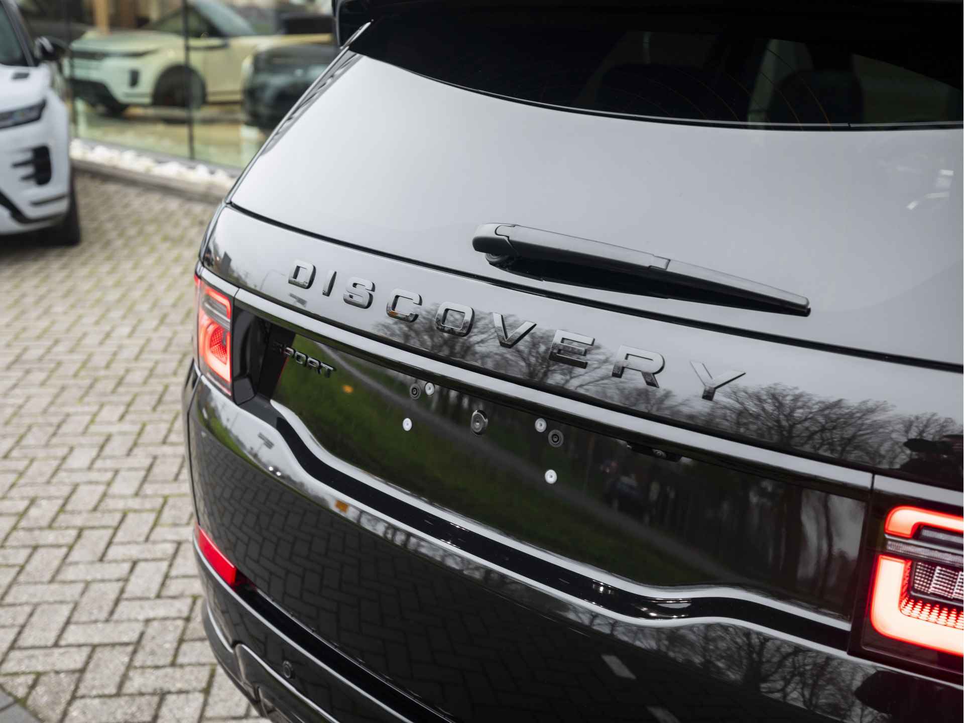 Land Rover Discovery Sport P270e PHEV Dynamic SE | Elektrische trekhaak| Meridian Surround Audio | Rode Remklauwen - 18/54