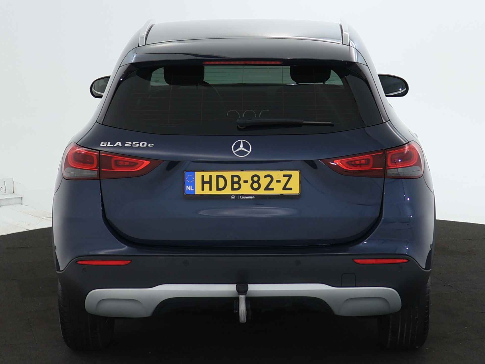 Mercedes-Benz GLA 250 e Plug-In Hybride | Trekhaak | LED Koplampen |  Achteruitrijcamera | Inclusief 24 maanden MB Certified garantie voor Europa. - 36/49