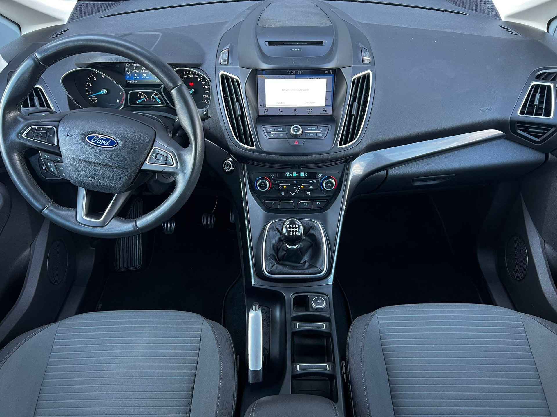 Ford C-Max 1.0 EcoBoost 125 Titanium | Navigatie | Climate Control | Camera achter | Trekhaak - 23/25