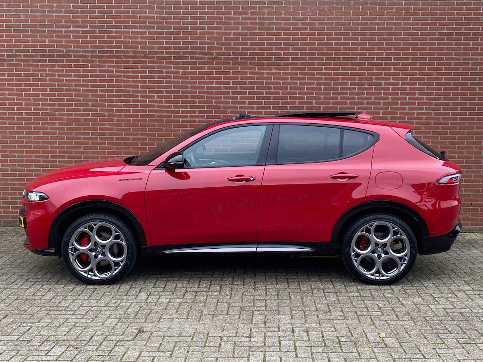 ALFA ROMEO Tonale 1.3T PHEV Edizione Speciale NAV SCHUIF-KANTEL DAK CLIMA LEDER 20 - 4/28