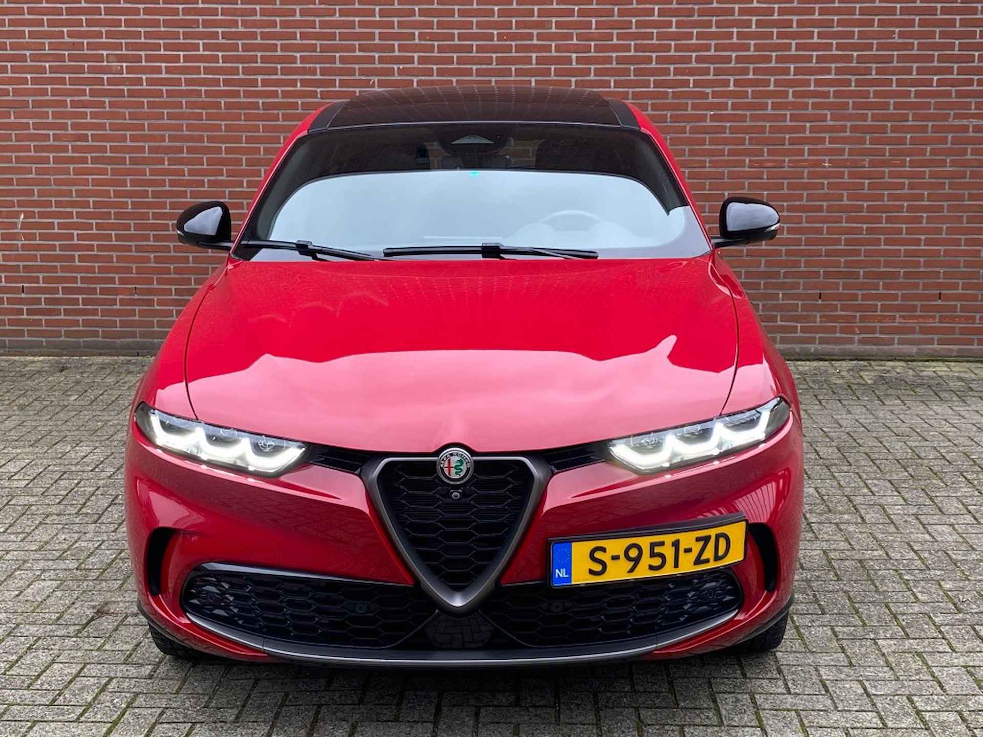 ALFA ROMEO Tonale 1.3T PHEV Edizione Speciale NAV SCHUIF-KANTEL DAK CLIMA LEDER 20 - 27/28