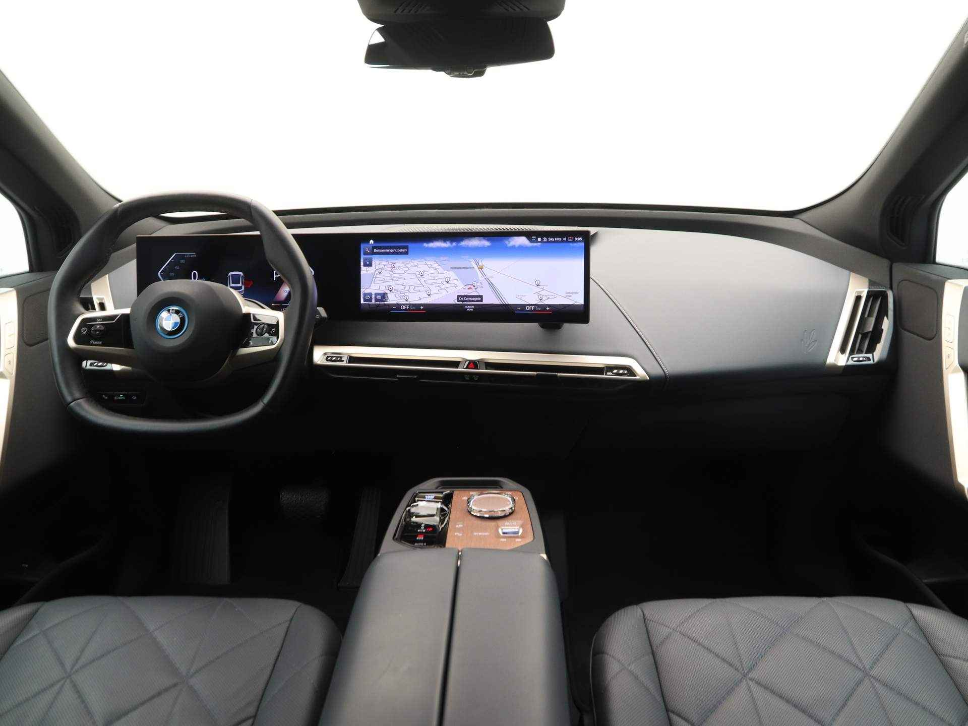 BMW iX xDrive40 High Executive 77 kWh - 13/23