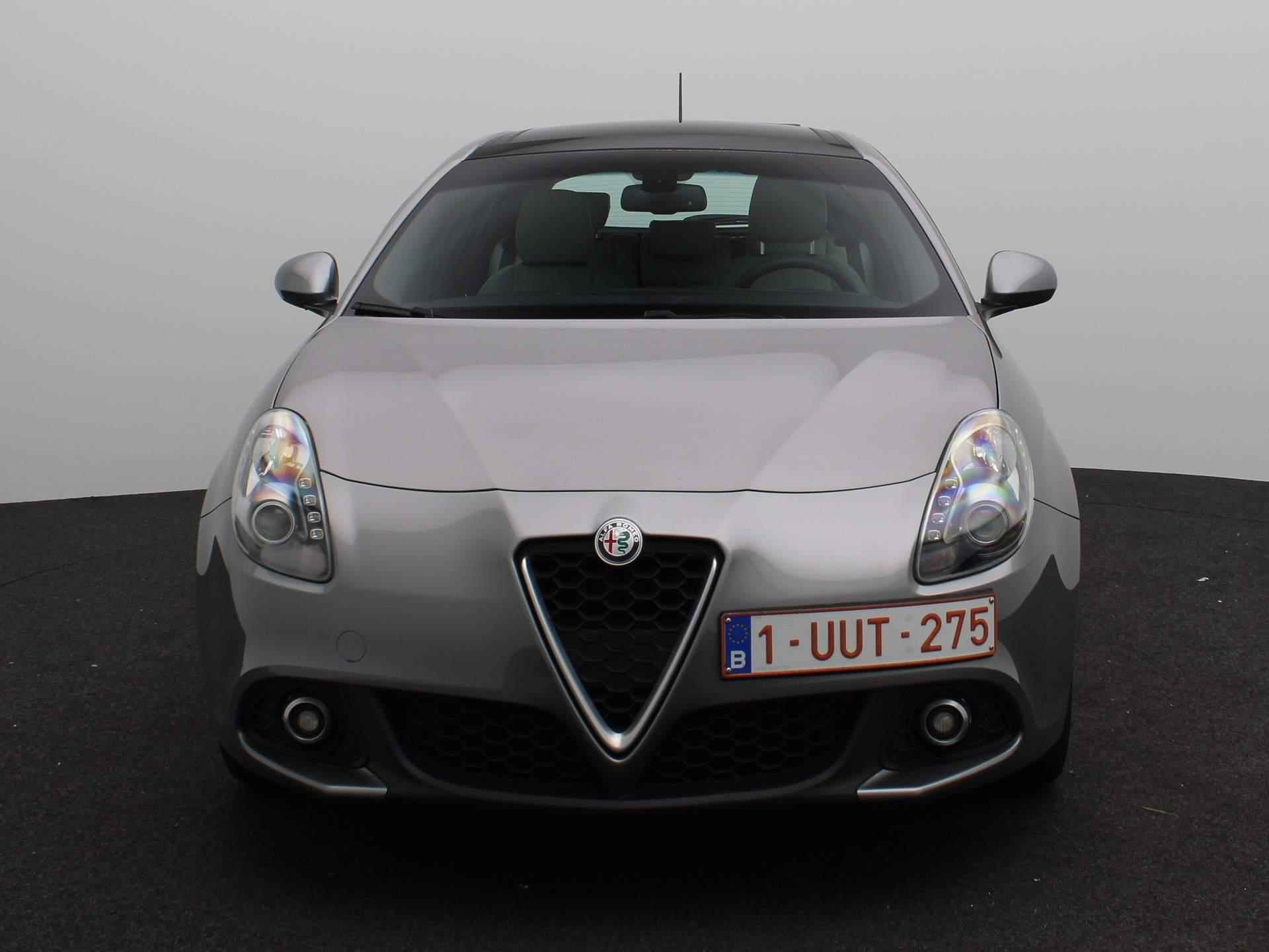 Alfa Romeo Giulietta 1.4 Turbo 170pk Aut. Super | Leder | Stoelverwarming | Panoramadak | Navi | - 5/28