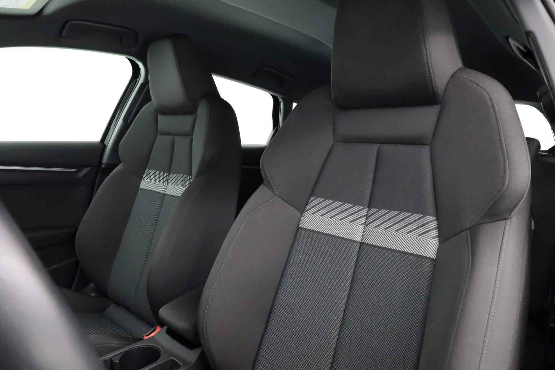 Audi A3 Sportback 35 TFSI 150PK S-tronic Business edition | LED | Cruise | Clima | 17 inch - 10/38