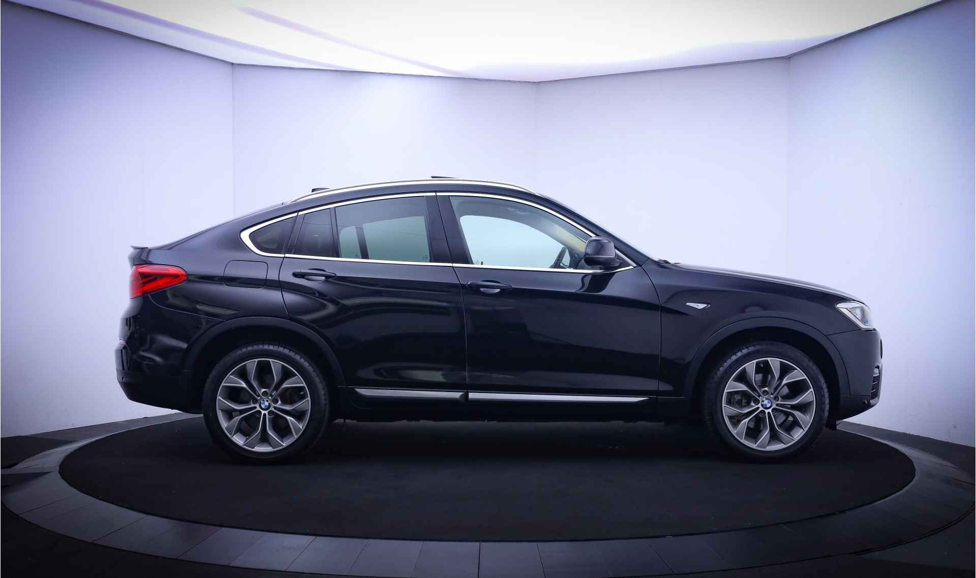 BMW X4 28iA X-Dr. X-Line Executive PANO/HARMANKARDON/MEMORY/LEER/STOELVERW. - 4/28