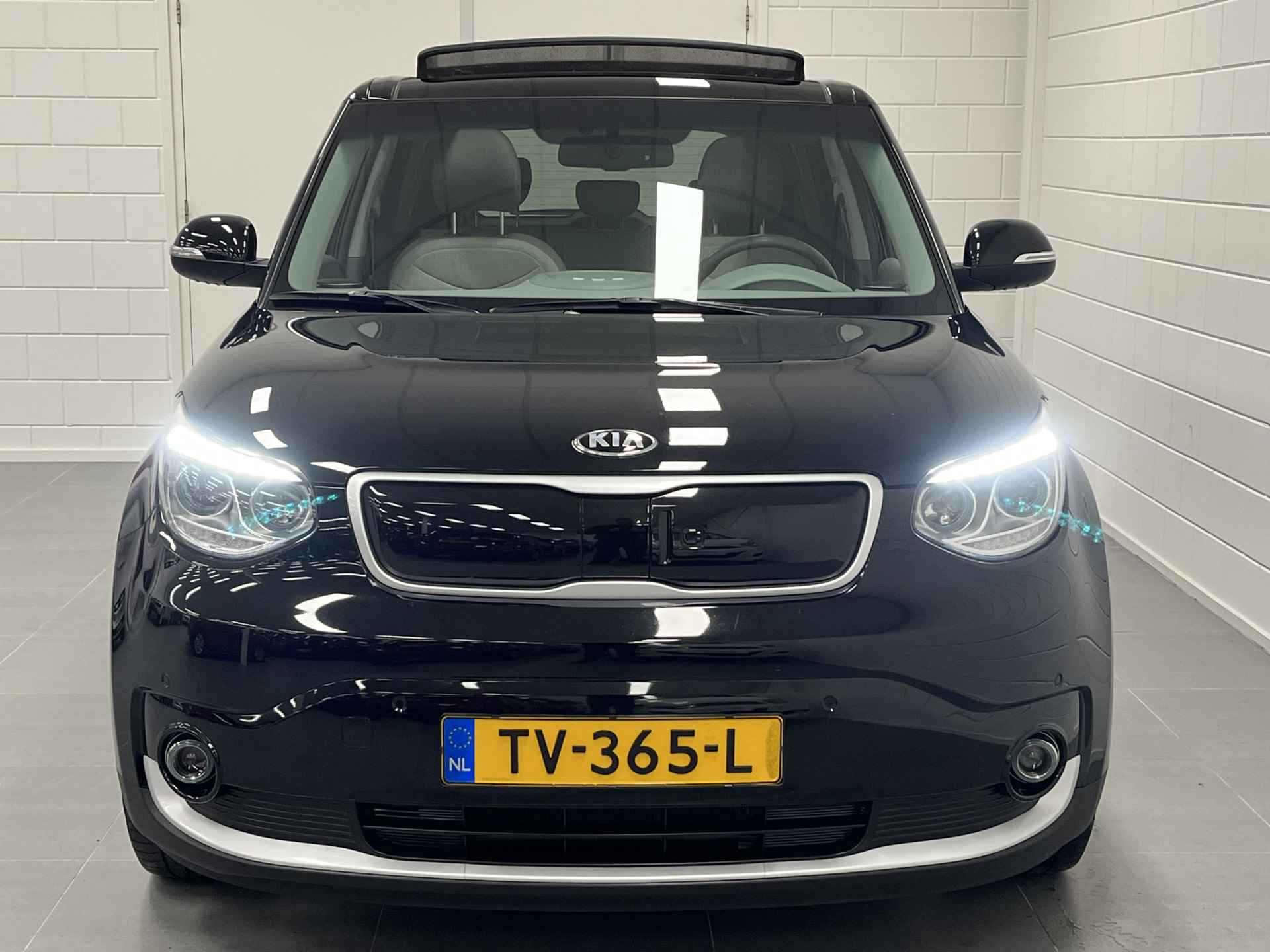 Kia Soul EV Edition 30 kWh NAVIGATIE | PANORAMADAK | PARKEERCAMERA | 2000 EURO SEPP SUBSIDIE MOGELIJK - 46/49