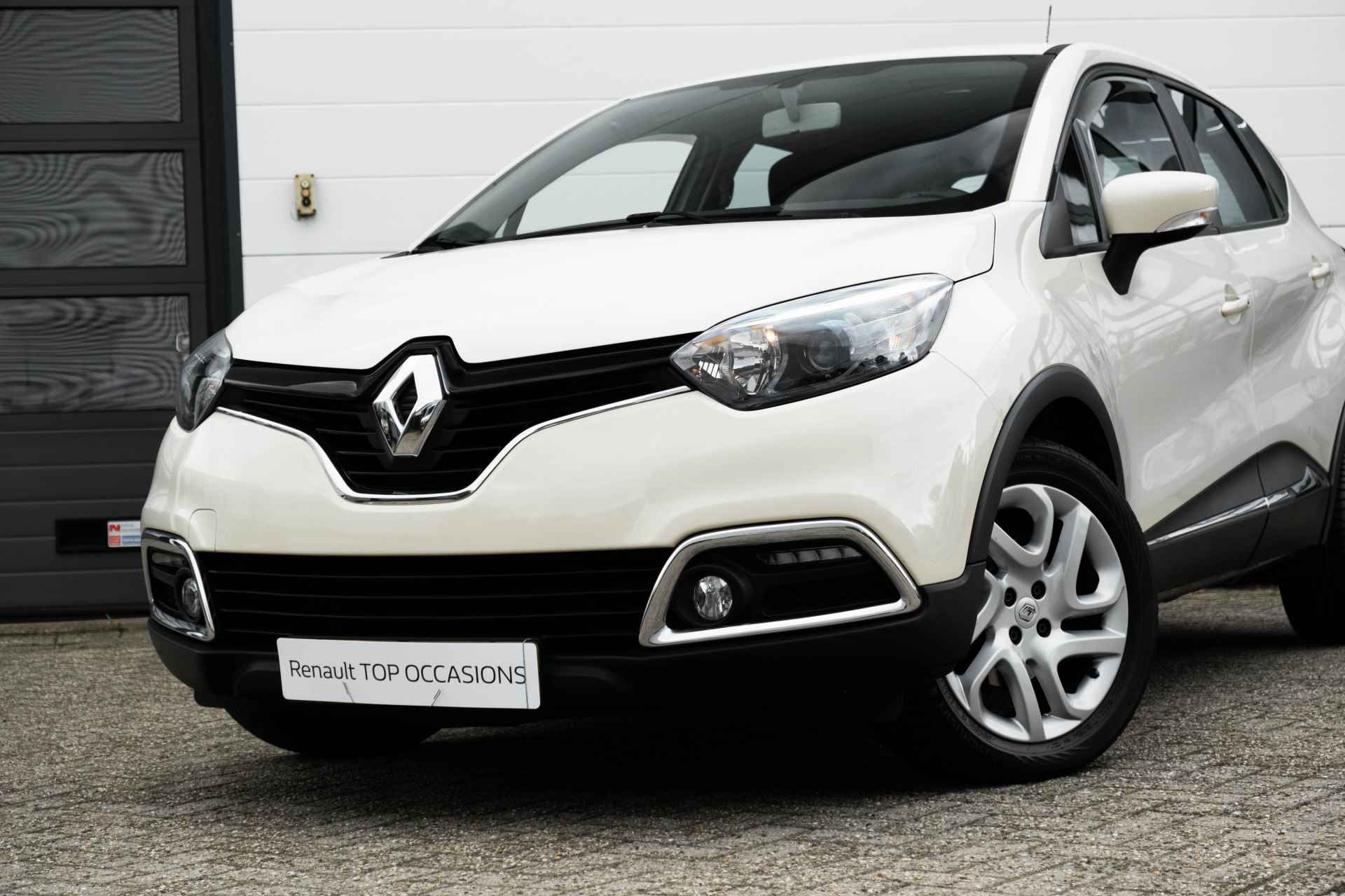 Renault Captur TCe 120 EDC ( automaat ) Expression | Automaat | Navigatie | Airco | Cruise | 17" LM velgen | incl. Bovag rijklaarpakket met 12 maanden garantie | - 18/46