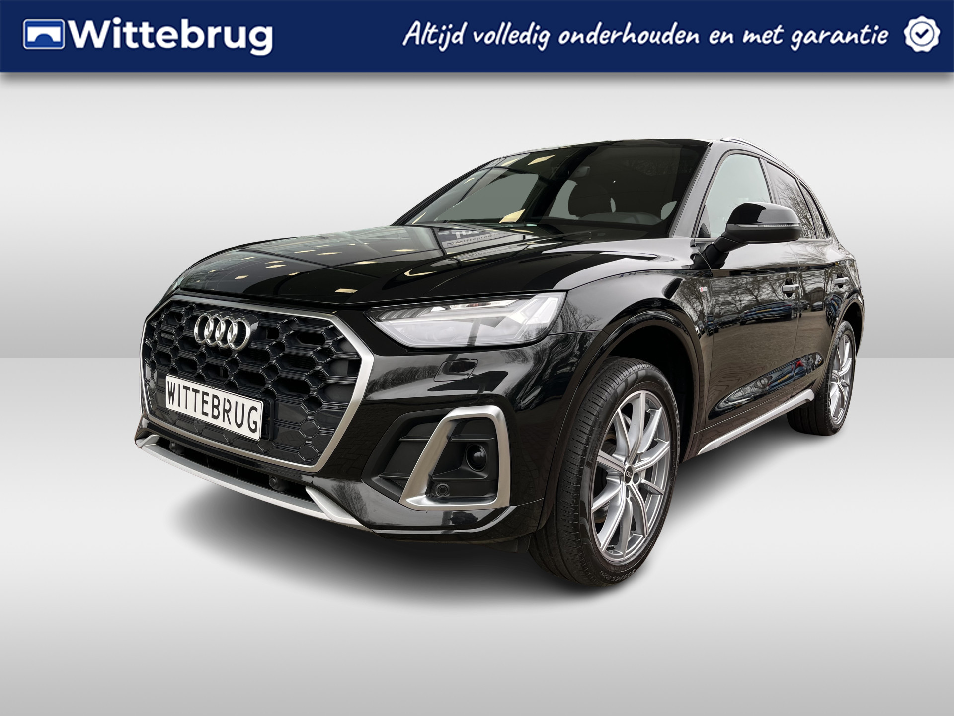 Audi Q5 55 TFSI e 367pk S-Tronic quattro Competition / Panorama dak / Audi smartphone interface / Audi soundsystem / Led Matrix / Adaptive cruise control / Stoelverwarming