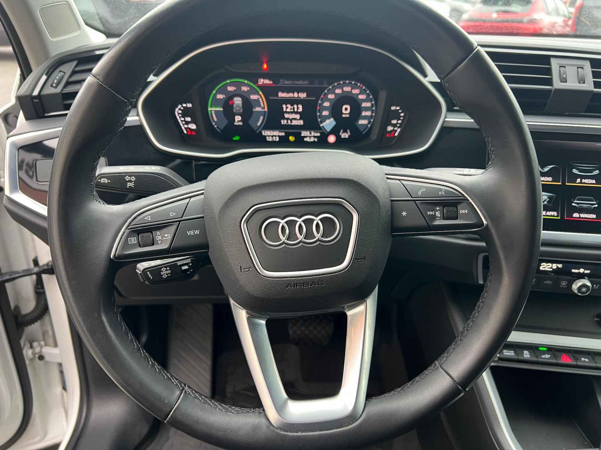 Audi Q3 45 TFSI e S edition | Plug-in Hybride | S-Line | Camera | Cruise Control | Black optiek | - 10/23