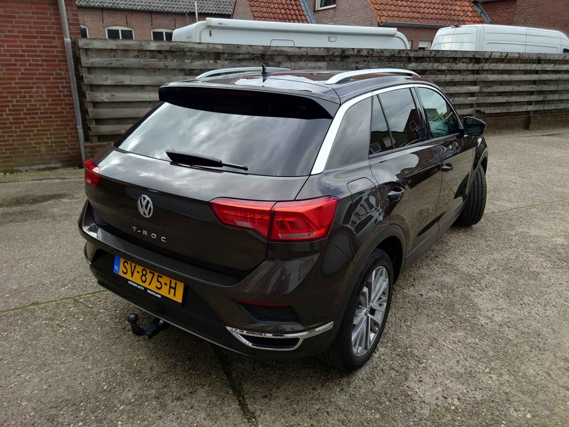 Volkswagen T-Roc 1.0 TSI Style, Dealer onderhouden, 1e eigenaar, Panoramadak, Digitale cockpit - 5/28