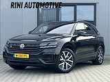 Volkswagen Touareg 3.0 TSi V6 4MOTION R - 462 PK - Panorama - Trekhaak - Matrix Led - R line - Luchtvering