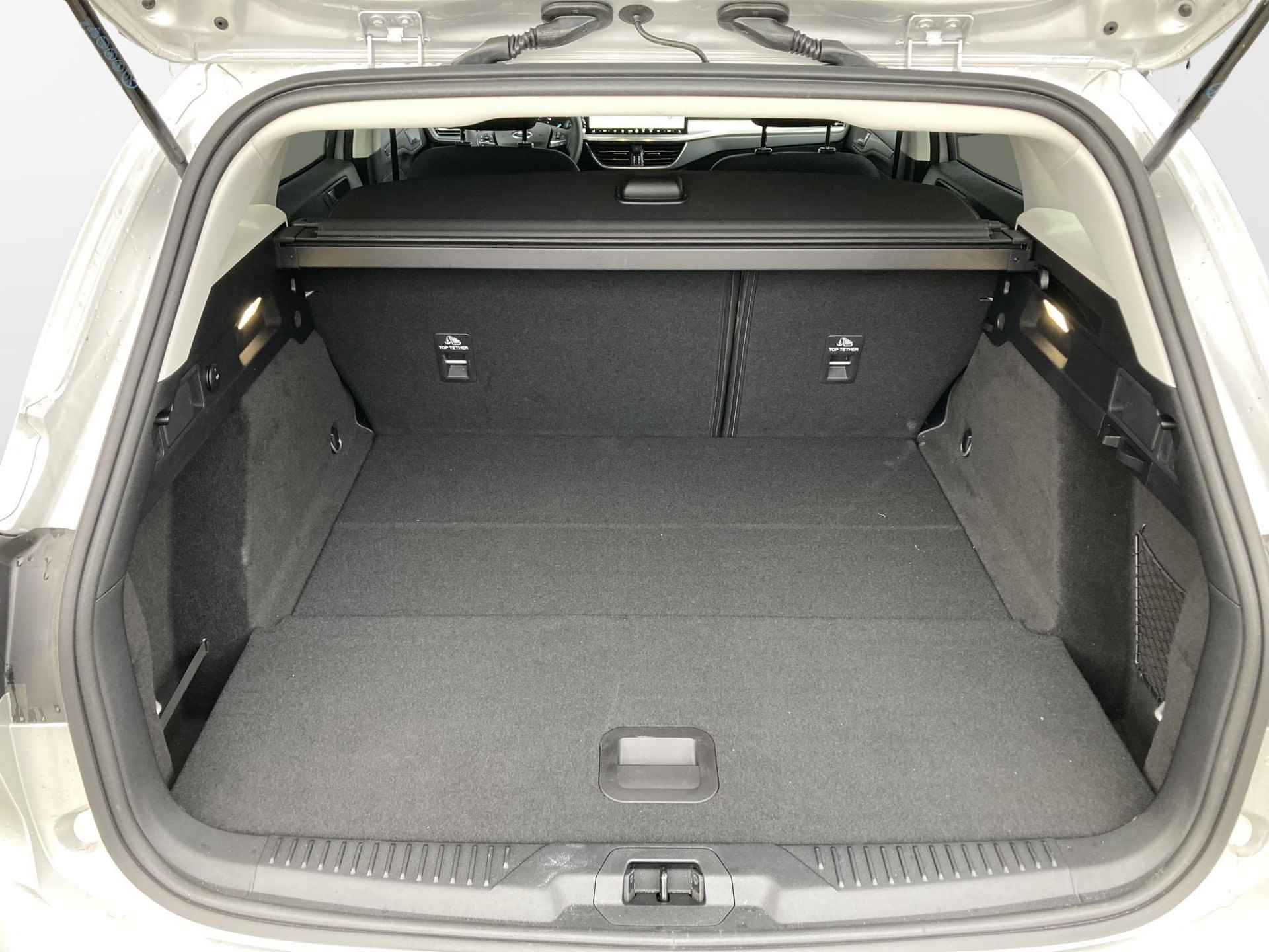 Ford Focus Wagon 1.0 EcoBoost Hybrid Titanium | Adaptive Cruise Control | Winter Pack | Wireless Apple Carplay | Climate Control | - 13/34