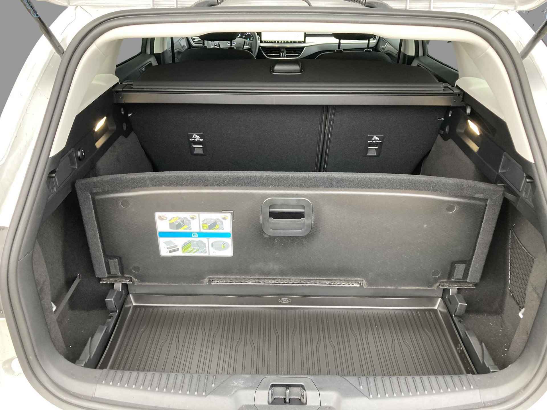 Ford Focus Wagon 1.0 EcoBoost Hybrid Titanium | Adaptive Cruise Control | Winter Pack | Wireless Apple Carplay | Climate Control | - 14/34