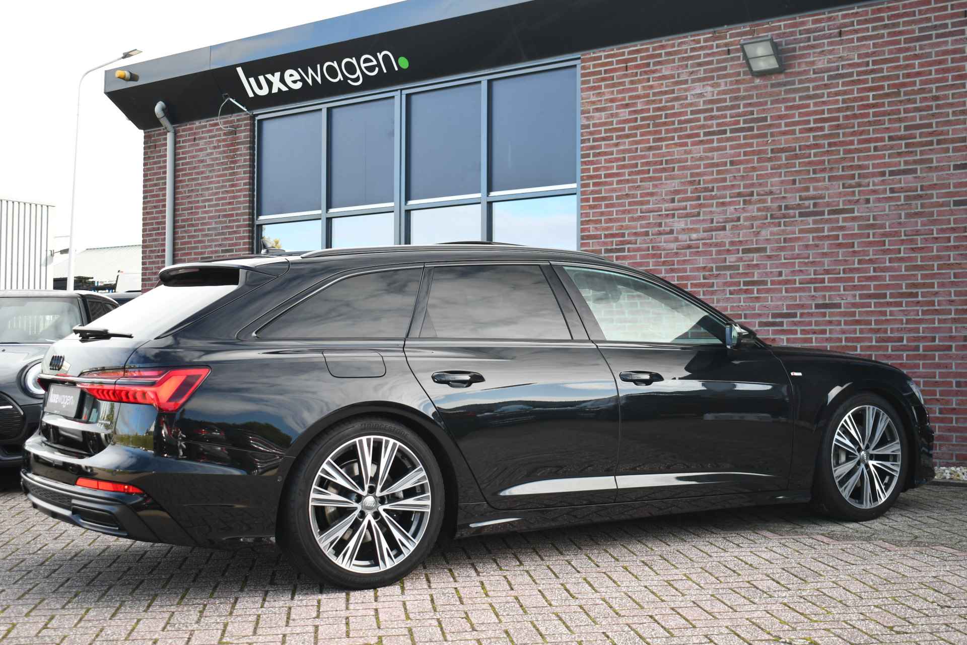 Audi A6 Avant 50 TDI quattro S-Line Pano Lucht S-zetels Trekh ACC 360 HUD B&O - 35/67