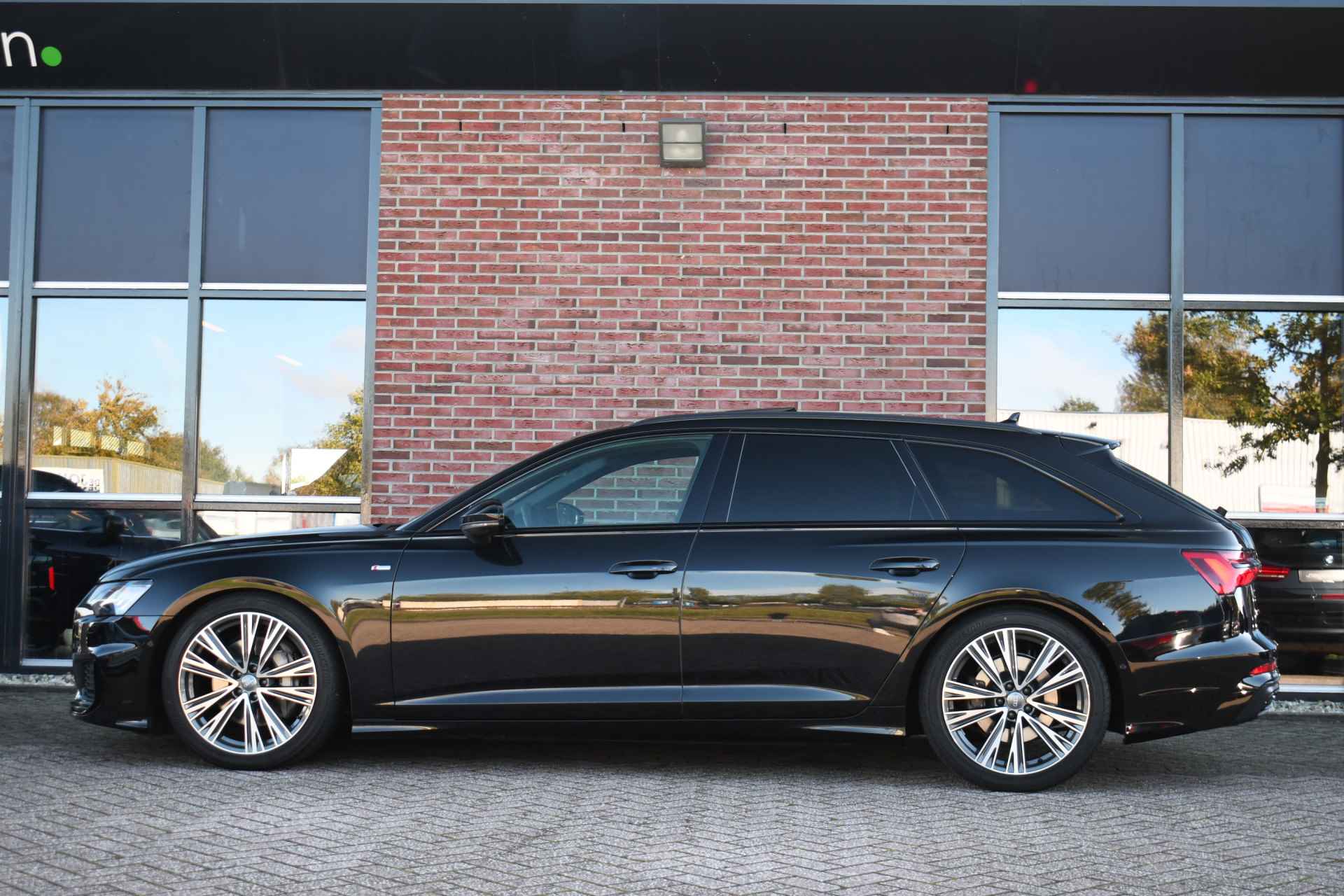 Audi A6 Avant 50 TDI quattro S-Line Pano Lucht S-zetels Trekh ACC 360 HUD B&O - 47/67