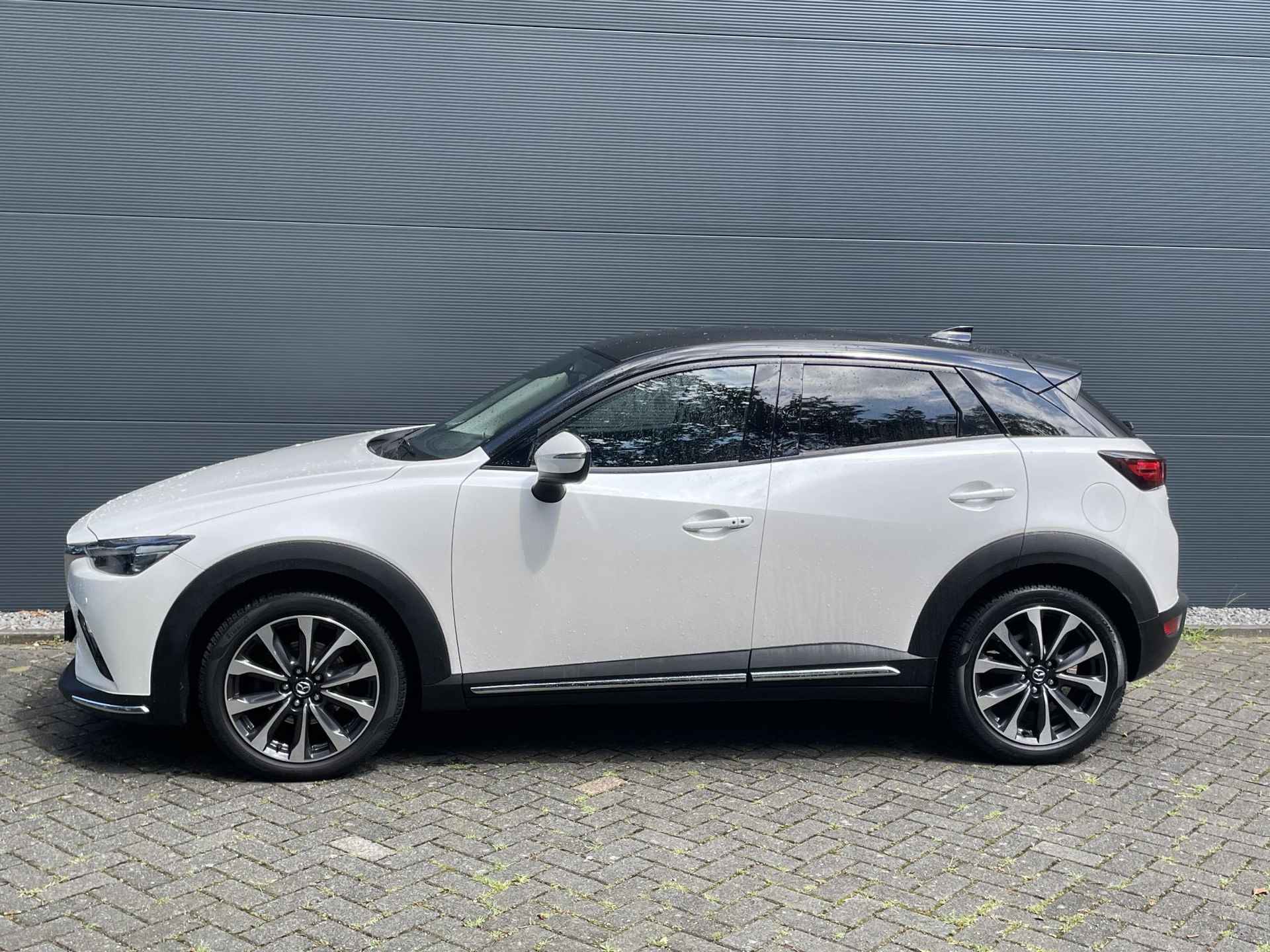 Mazda CX-3 2.0 SkyActiv-G 121 Luxury Two Tone kleur | Head up display | Stoelverwarming | Navigatie | Parkeersensoren Voor & Achter - 8/33