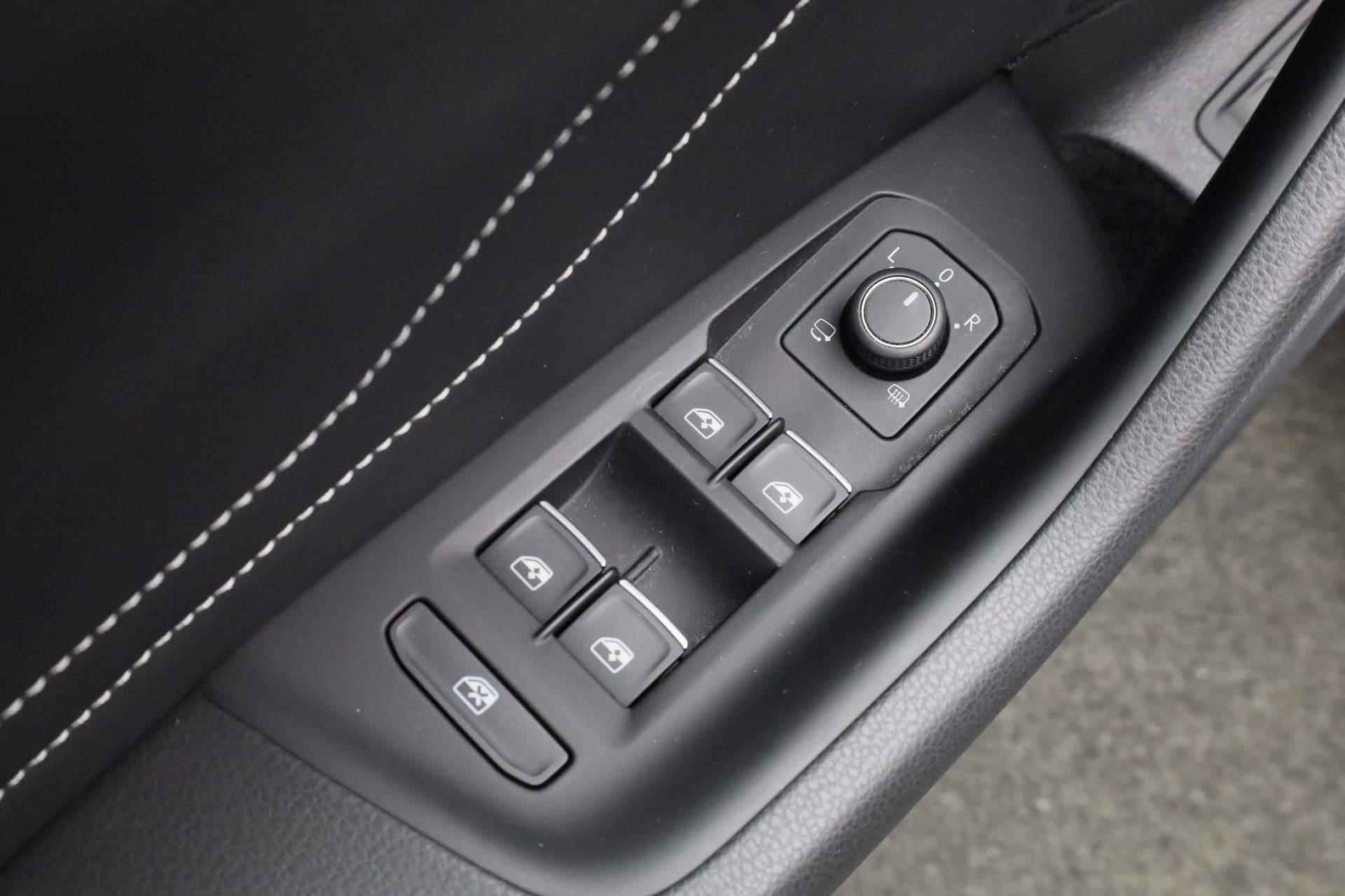Volkswagen Arteon Shooting Brake 1.4 TSI 218PK DSG eHybrid R-Line Business | Pano | Leer | DCC | 19 inch | ACC | Camera | Keyless - 27/48
