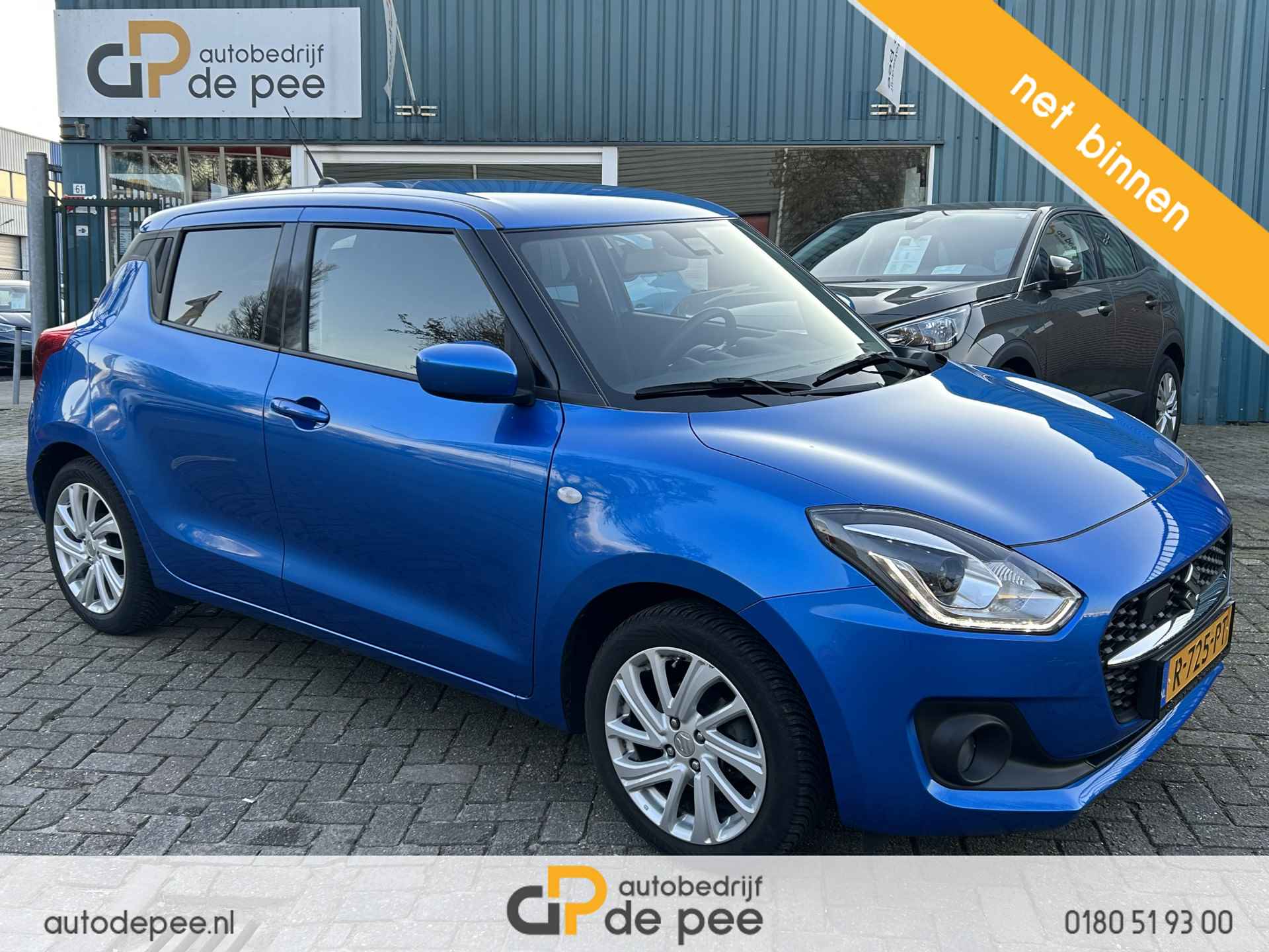 Suzuki Swift 1.2 Select Smart Hybrid GARANTIE/CARPLAY/CAMERA/CRUISE/NAVI/STOELVERW./LICHTMET./PARKEERSENS. rijklaarprijs!