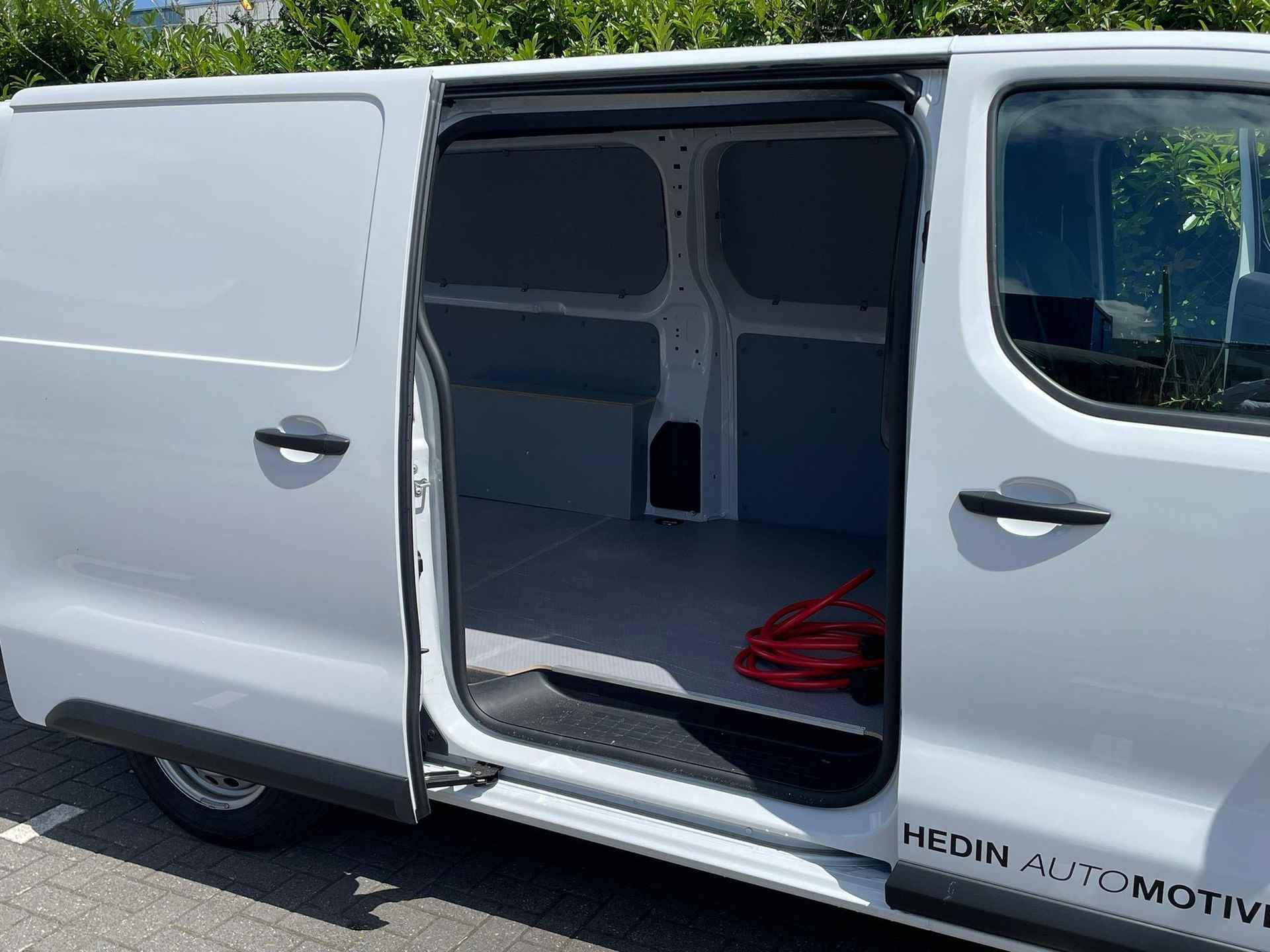 Opel Vivaro L3 50 kWh 3 PERSOONS | EU NAVI | 11KW BOARDLADER | VOLLEDIGE BETIMMERING | CAMERA - 8/29