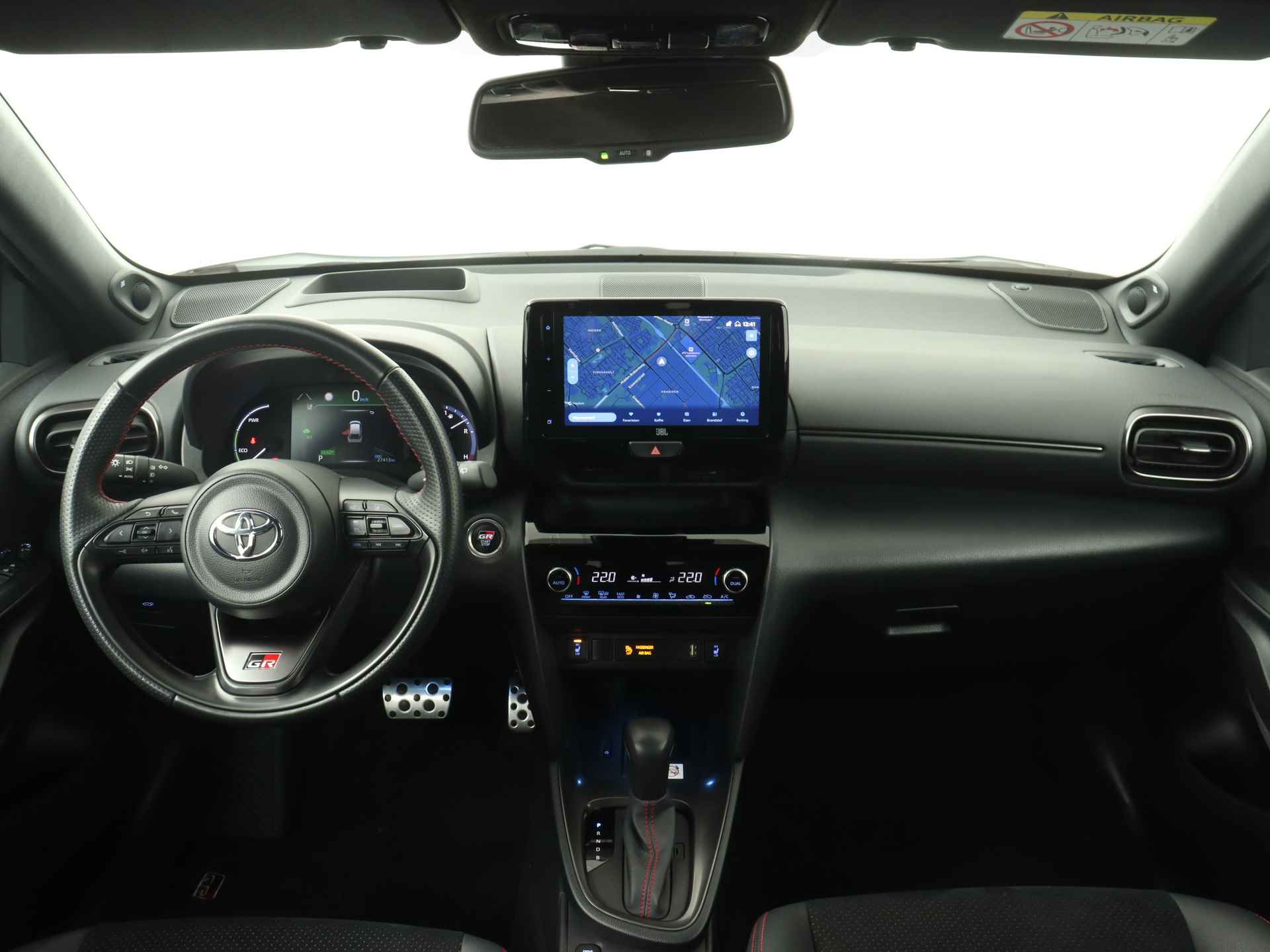 Toyota Yaris Cross 1.5 Hybrid GR Sport Limited | JBL | Stoelverwarming | Head-up Display | Elektrische Achterklep | - 6/47