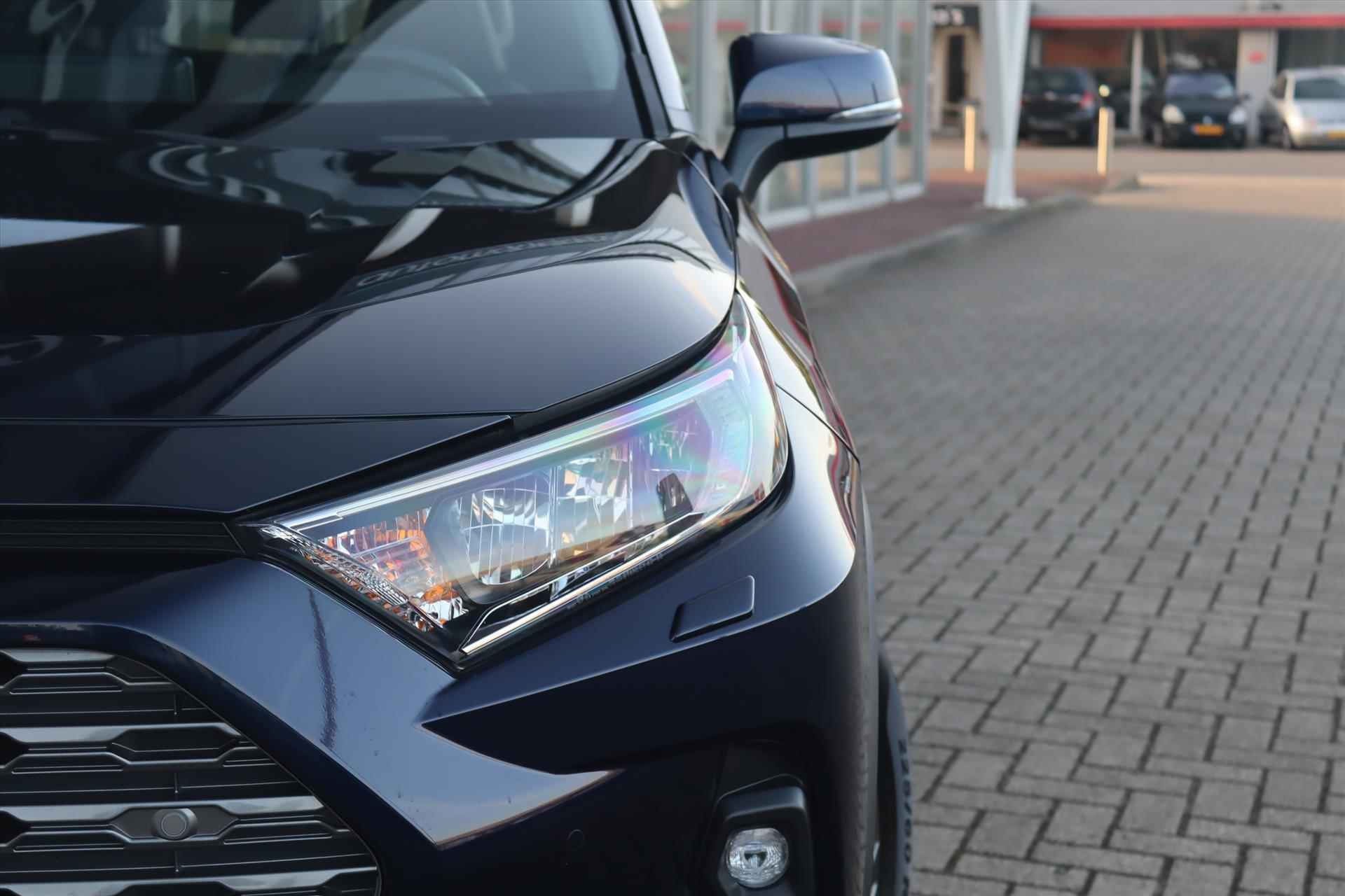 Toyota RAV4 2.5 Hybrid 218PK AUTOMAAT DYNAMIC LEER | Navi Carplay | Adapt.Cruise | Camera | Led | 18 Inch Lm | Dab | Keyless | - 50/54