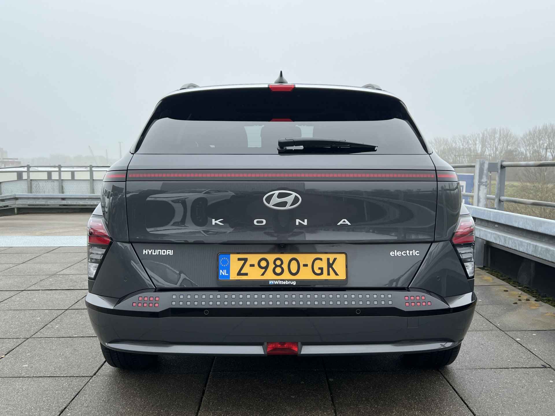 Hyundai KONA Electric Premium Sky 65.4 kWh | Leder | 360 Camera | Premium Audio - 39/43