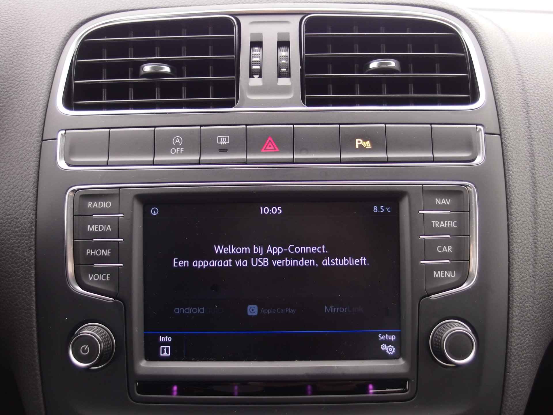 Volkswagen Polo 1.2 TSI 90PK Comfortline Connected Series CARPLAY / NAVI / AIRCO / PDC / CRUISE / BLUETOOTH / NL-AUTO - 14/45