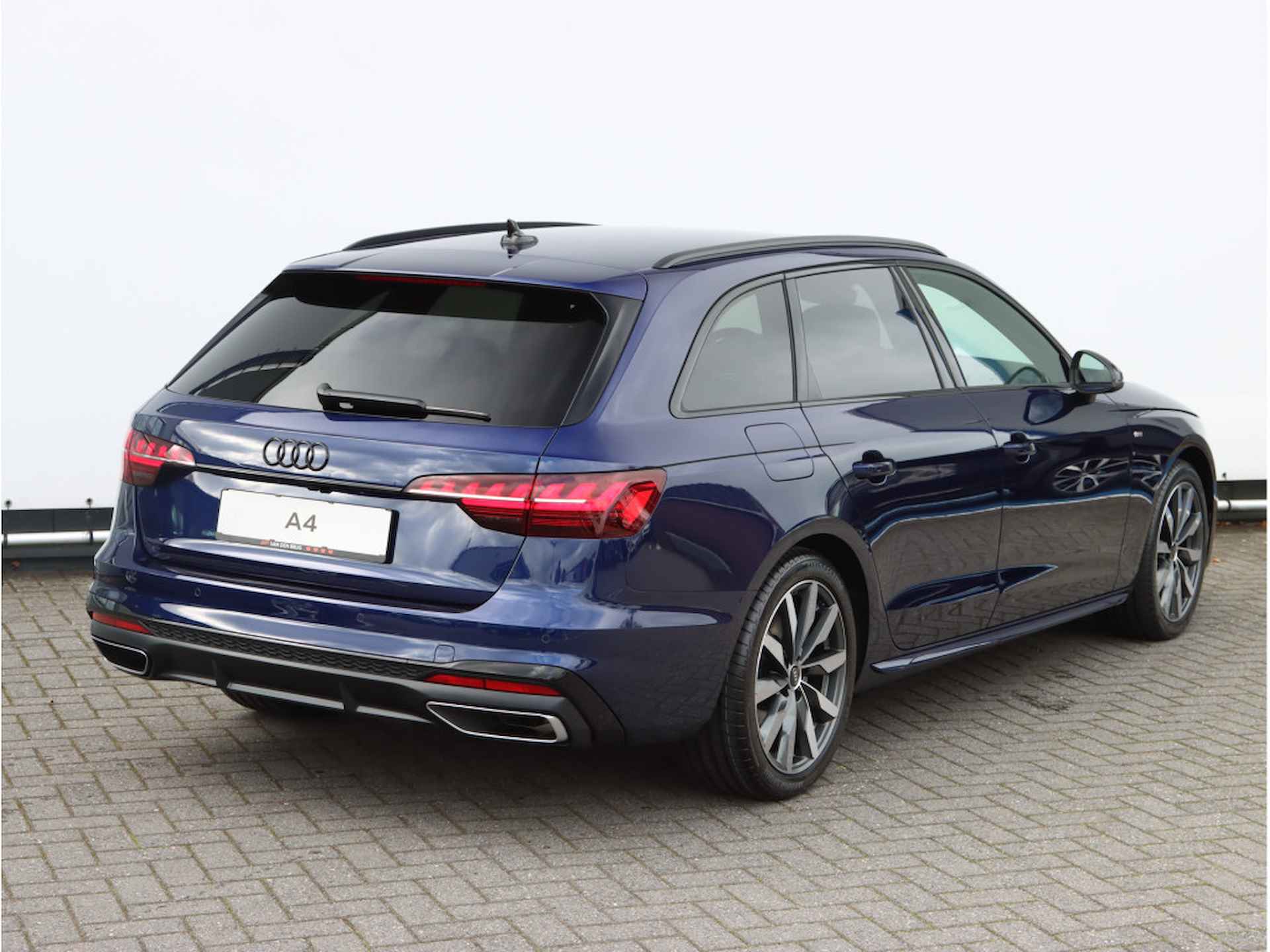 Audi A4 Avant 35 TFSI S Edition Competition | Optiek zwart plus | Stoelverwarming | Afgevlakt stuurwiel | - 5/31