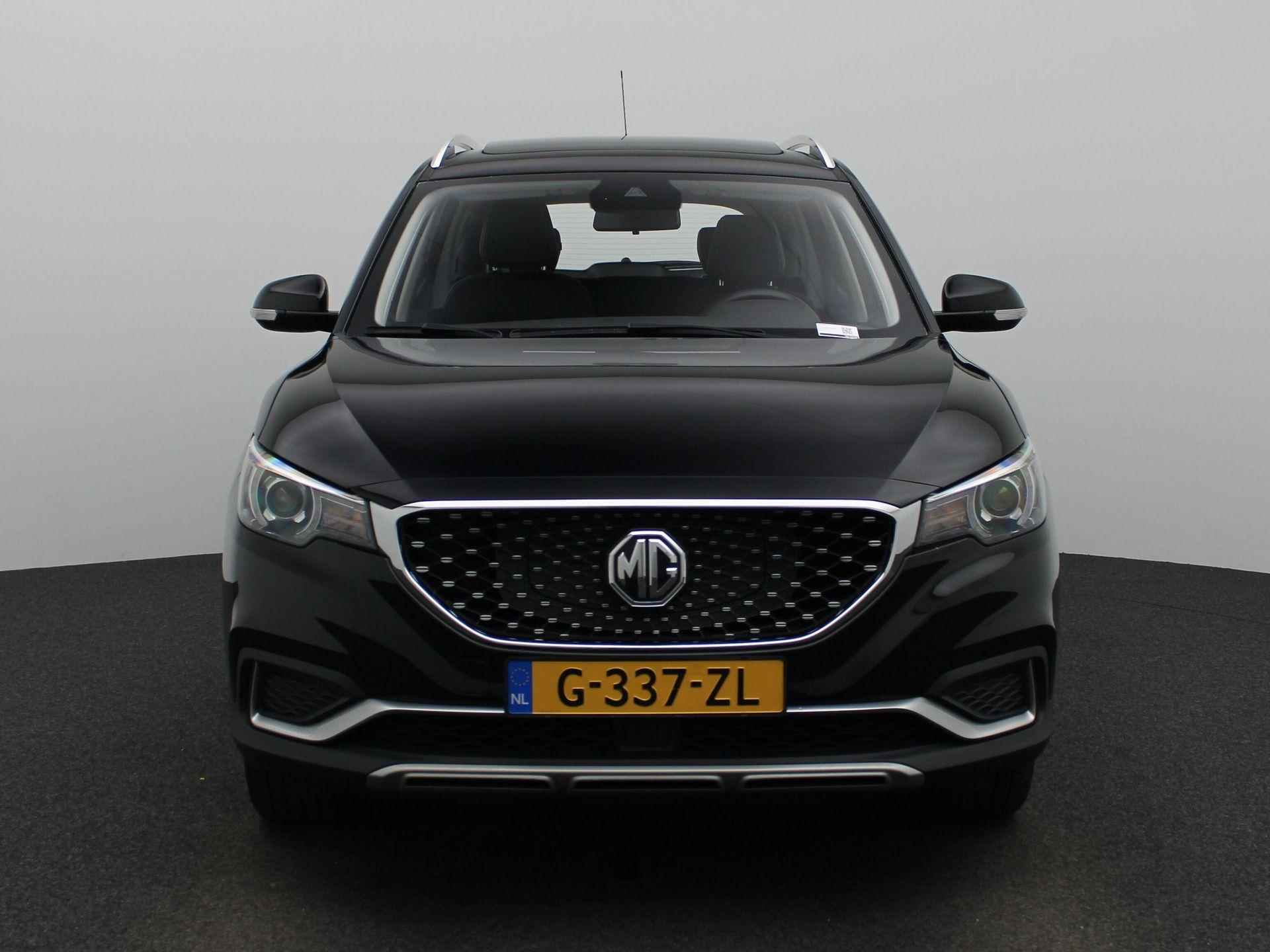 MG ZS EV Luxury 45 kWh | Panoramadak | Leder | Climate Control | Stoelverwarming | LED - 3/39