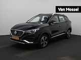 MG ZS EV Luxury 45 kWh | Panoramadak | Leder | Climate Control | Stoelverwarming | LED