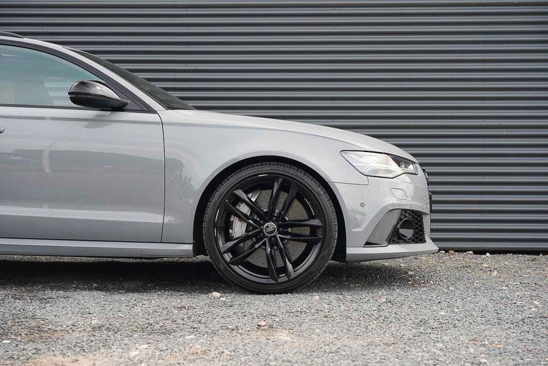 Audi RS6 Avant 4.0 TFSI quattro performance Pro Line Plus / Speed Edition / BTW / Pano / Keramisch / Leder - 28/61