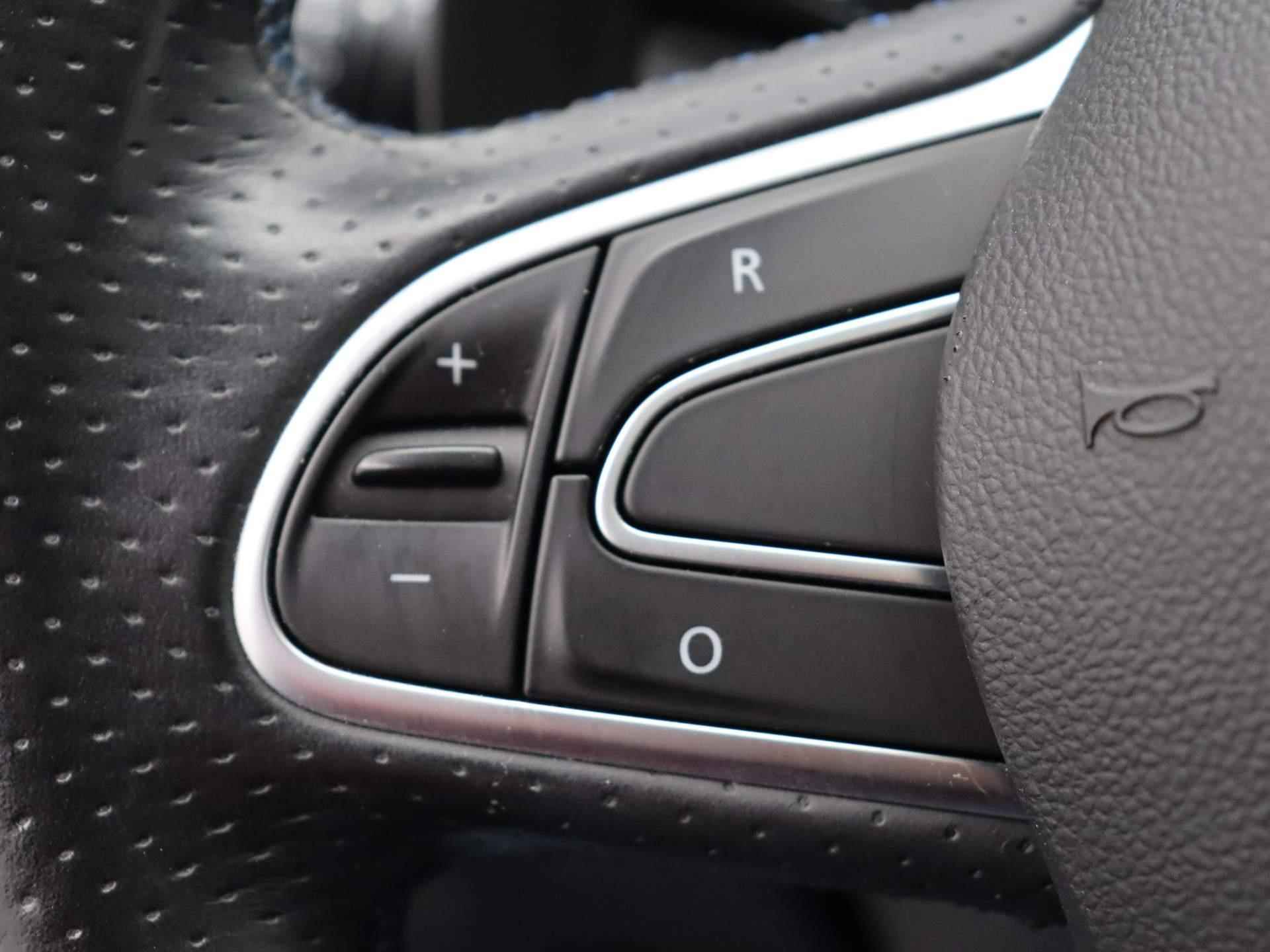 Renault Mégane TCe 205pk GT | Bose | Schuif-/Kanteldak | 4 Control | Achteruitrijcamera | Voorstoelen Verwarmd | - 21/48