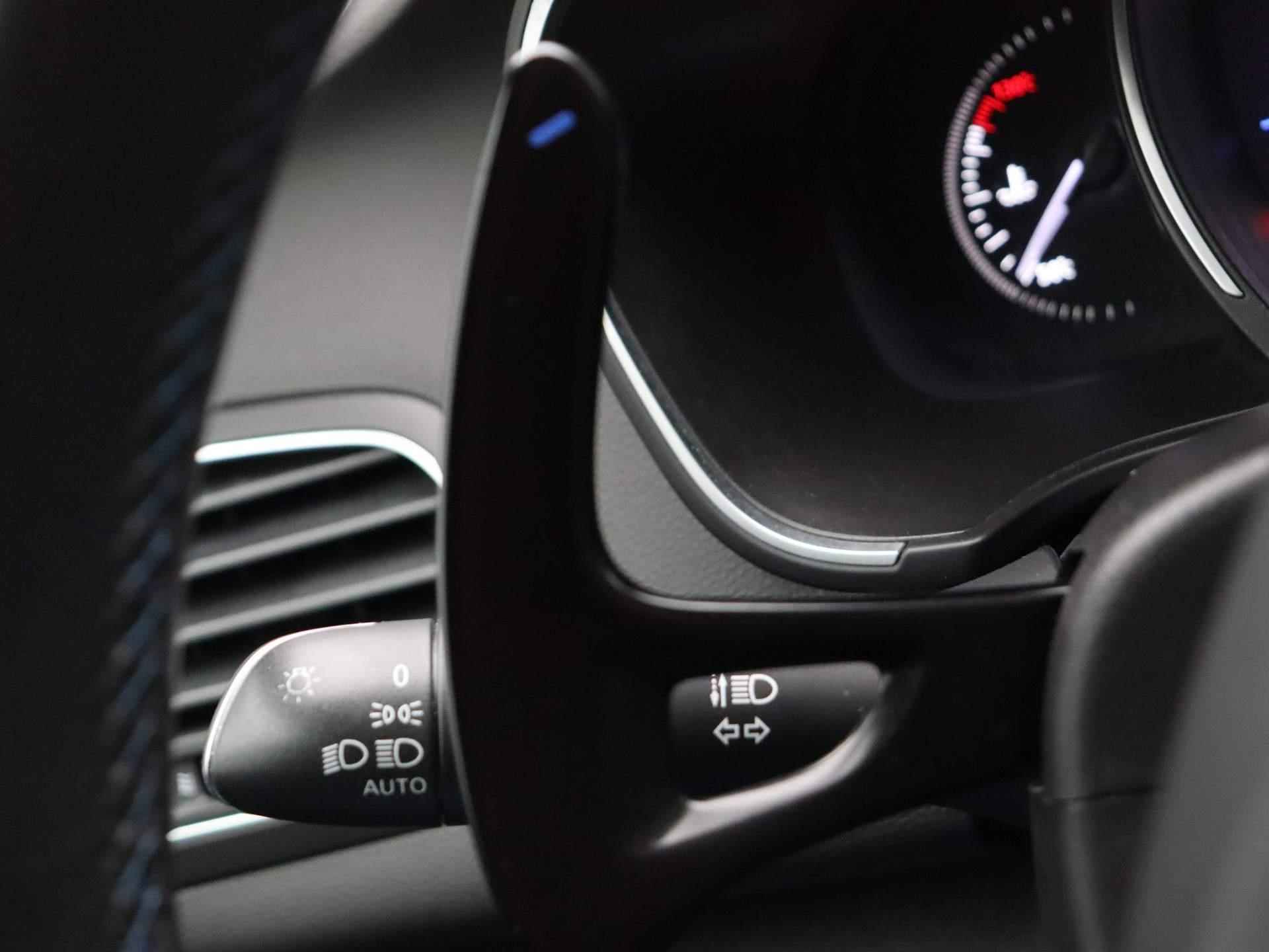 Renault Mégane TCe 205pk GT | Bose | Schuif-/Kanteldak | 4 Control | Achteruitrijcamera | Voorstoelen Verwarmd | - 23/48